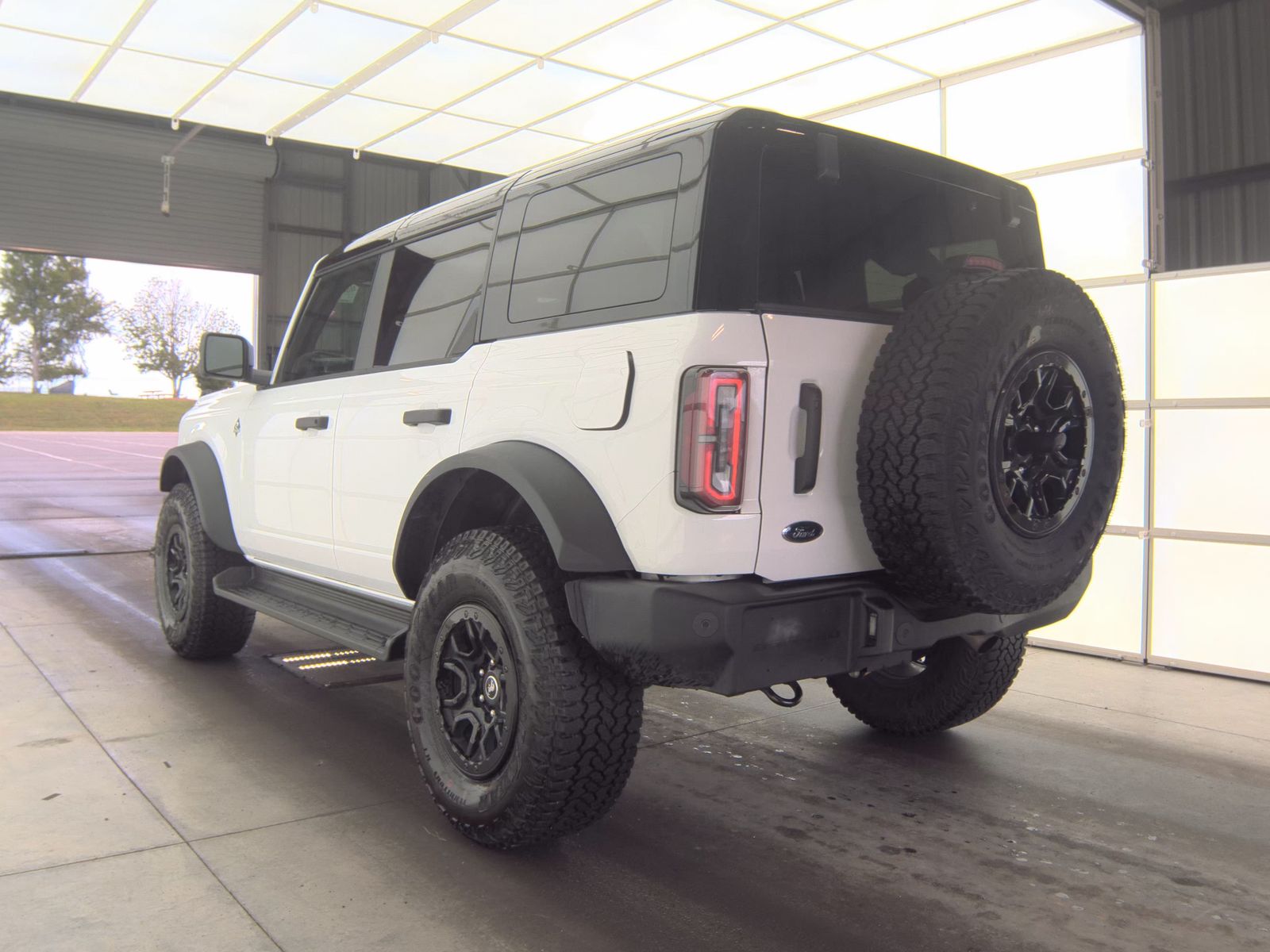 FORD BRONCO - 9