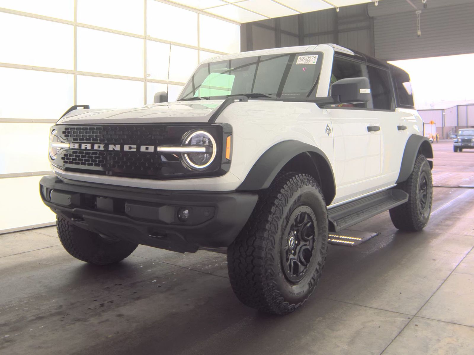 FORD BRONCO - 1