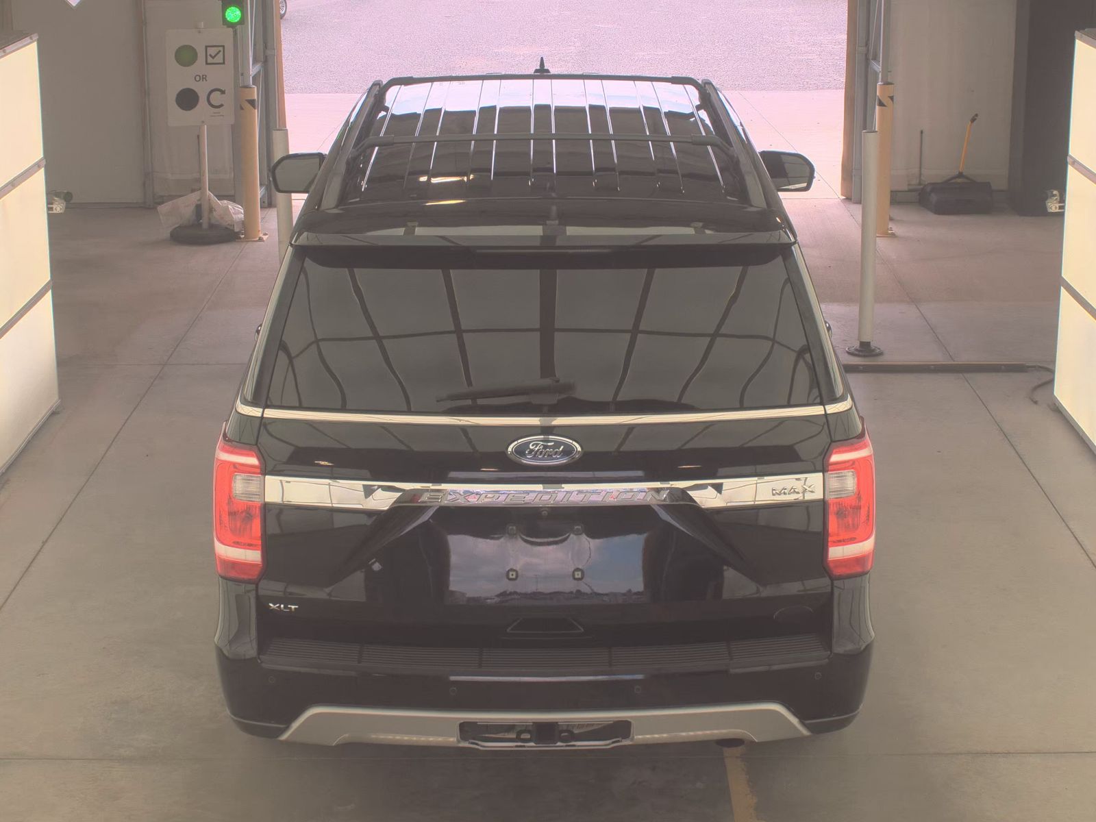 FORD EXPEDITION MAX - 7