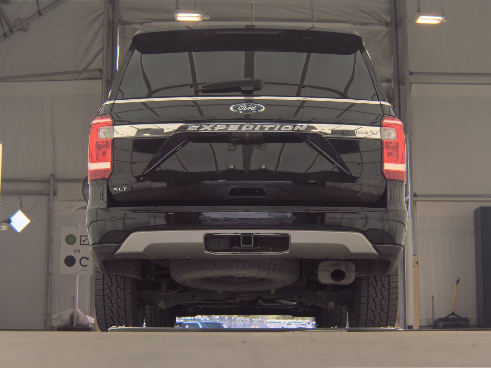 FORD EXPEDITION MAX - 8