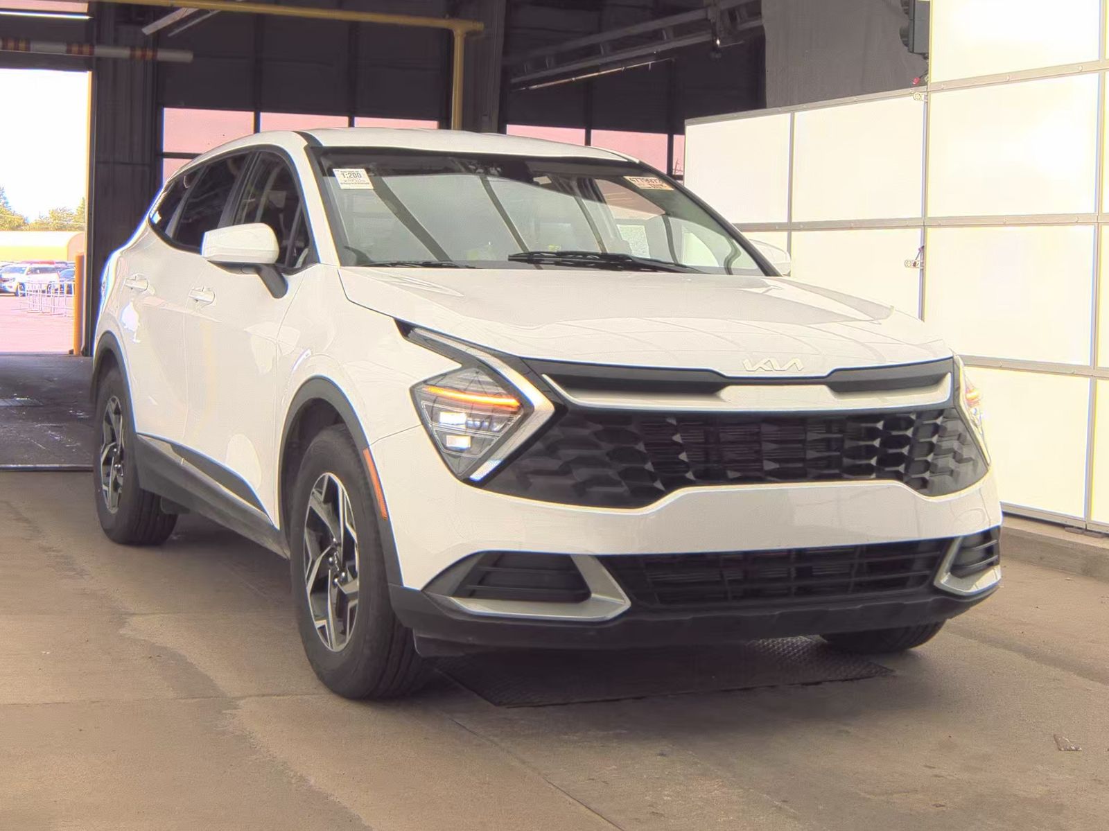 2025 Kia Sportage LX FWD