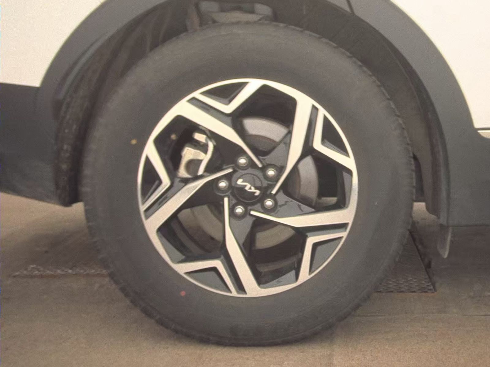 2025 Kia Sportage LX FWD