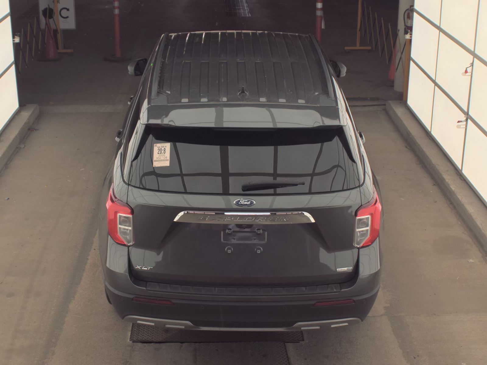 FORD EXPLORER - 7