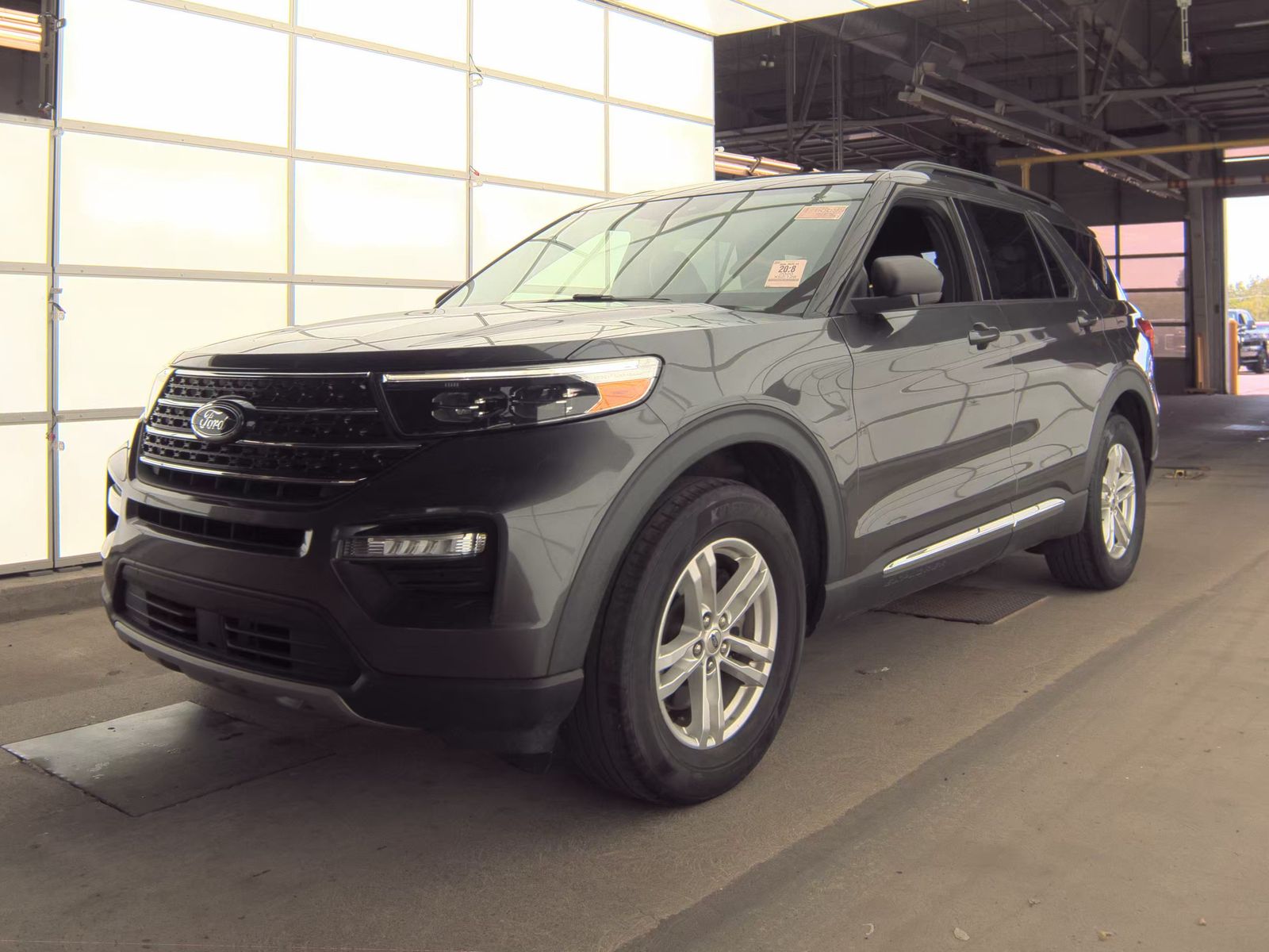 FORD EXPLORER - 1