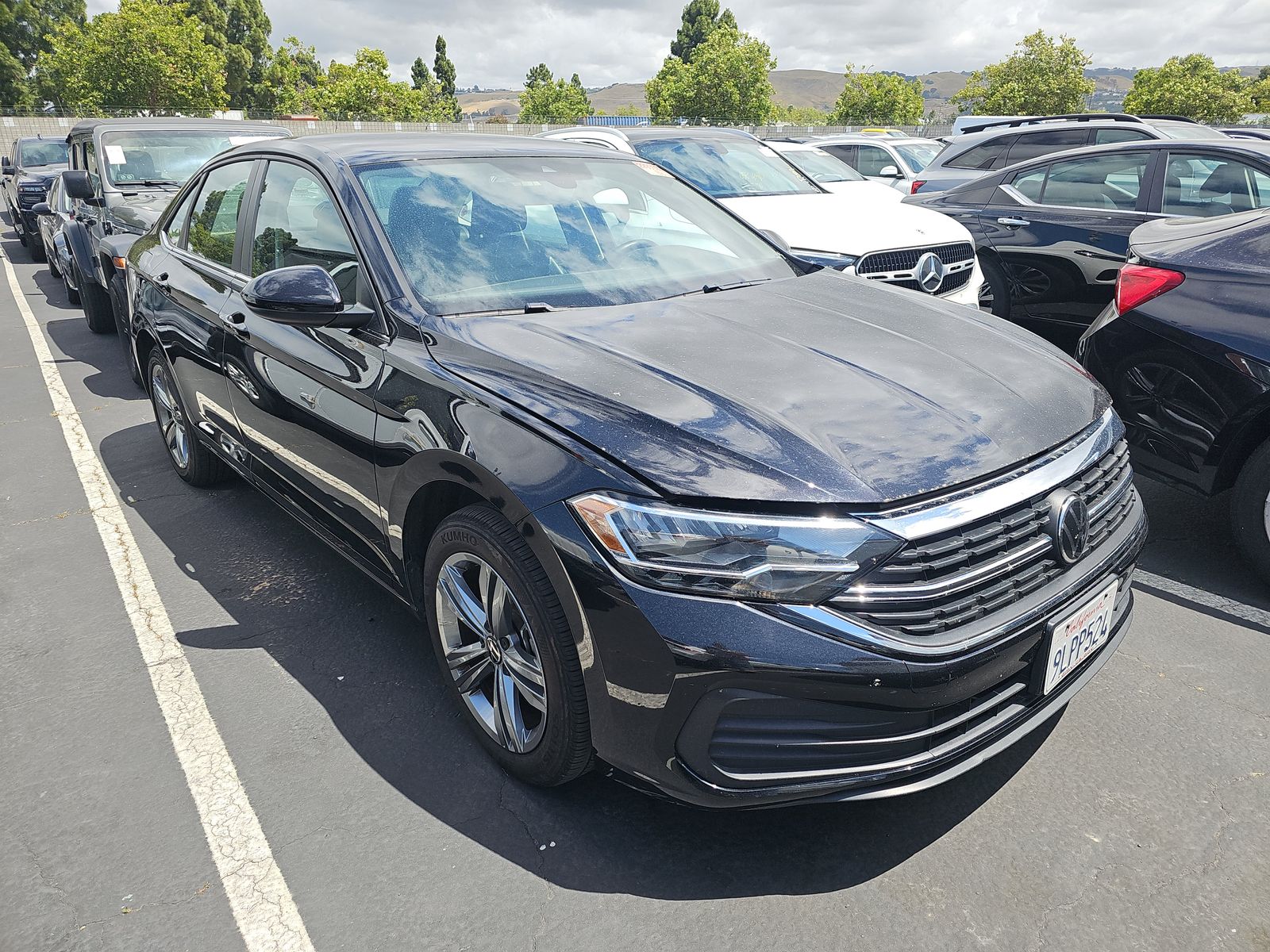 2024 Volkswagen Jetta 1.5T SE FWD