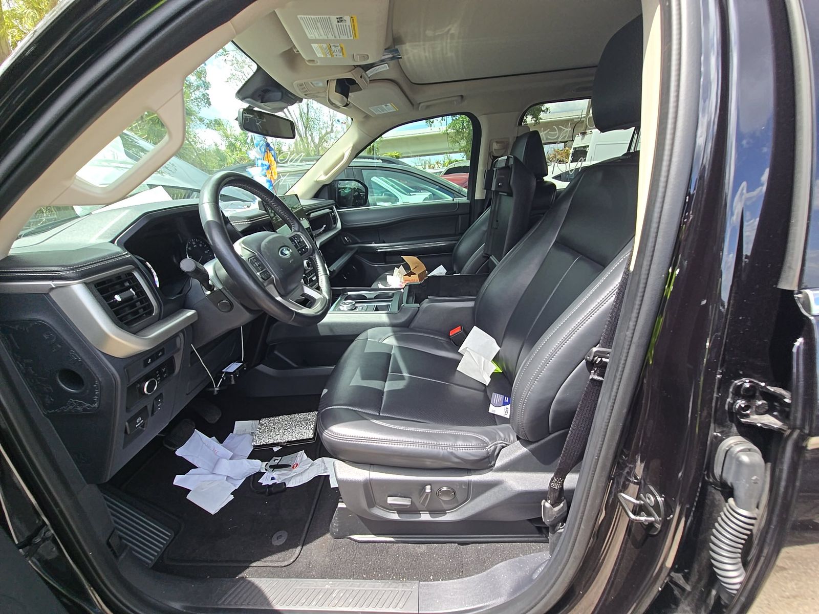 FORD EXPEDITION - 8