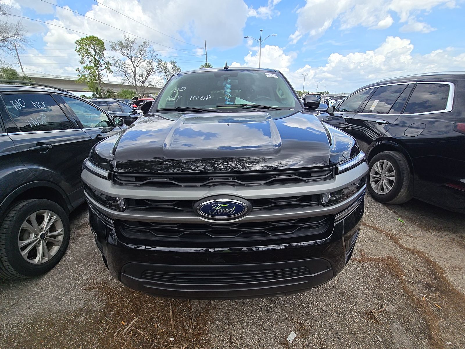 FORD EXPEDITION - 3