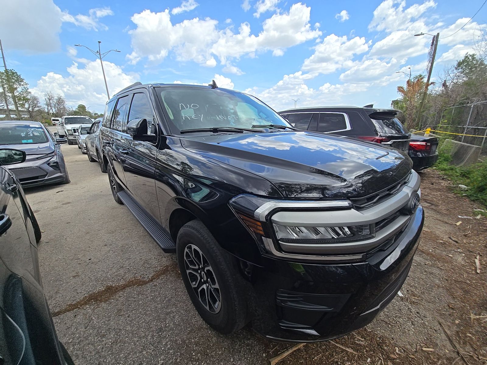 FORD EXPEDITION - 4