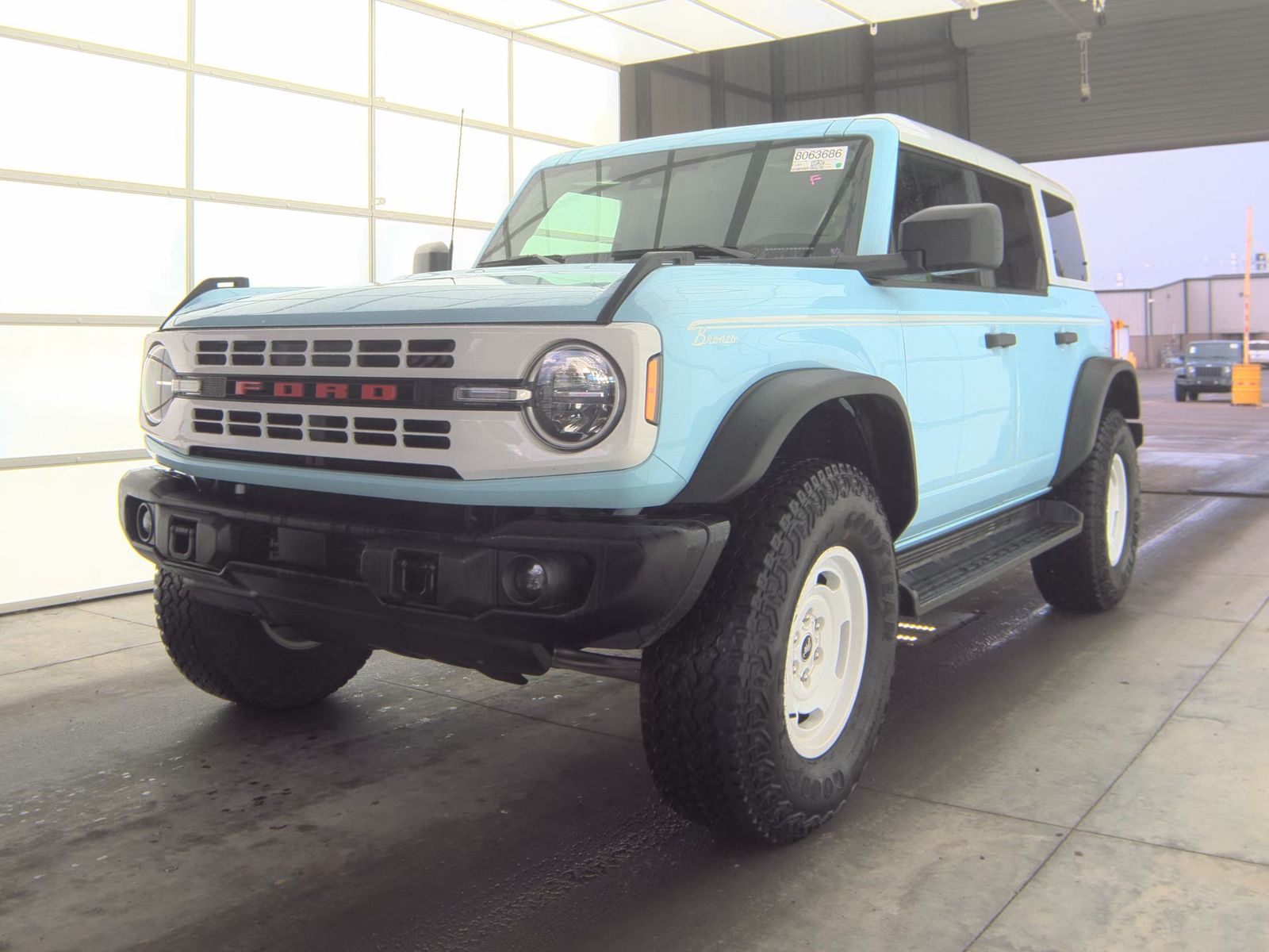 FORD BRONCO - 1