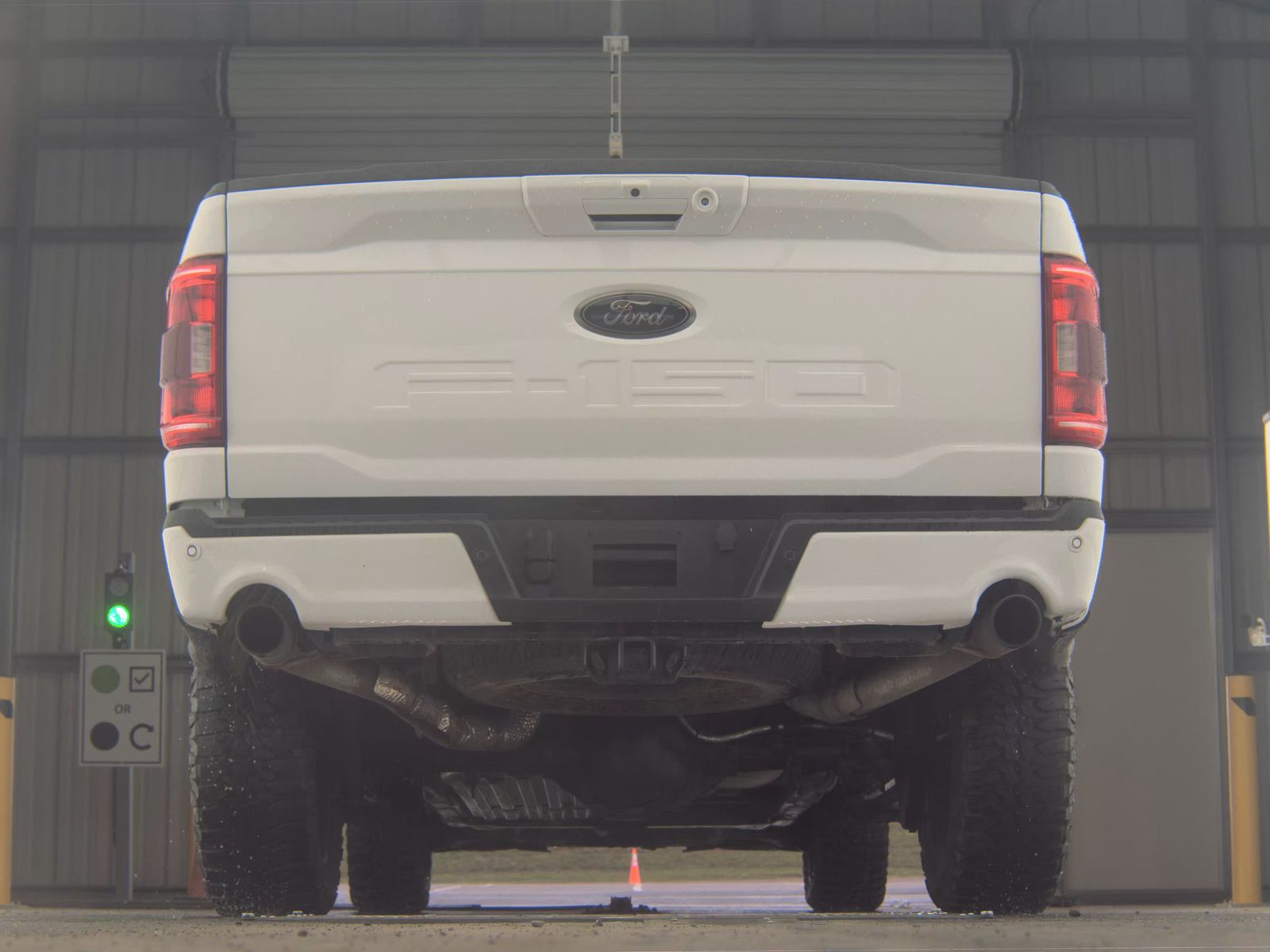 FORD F-150 - 8