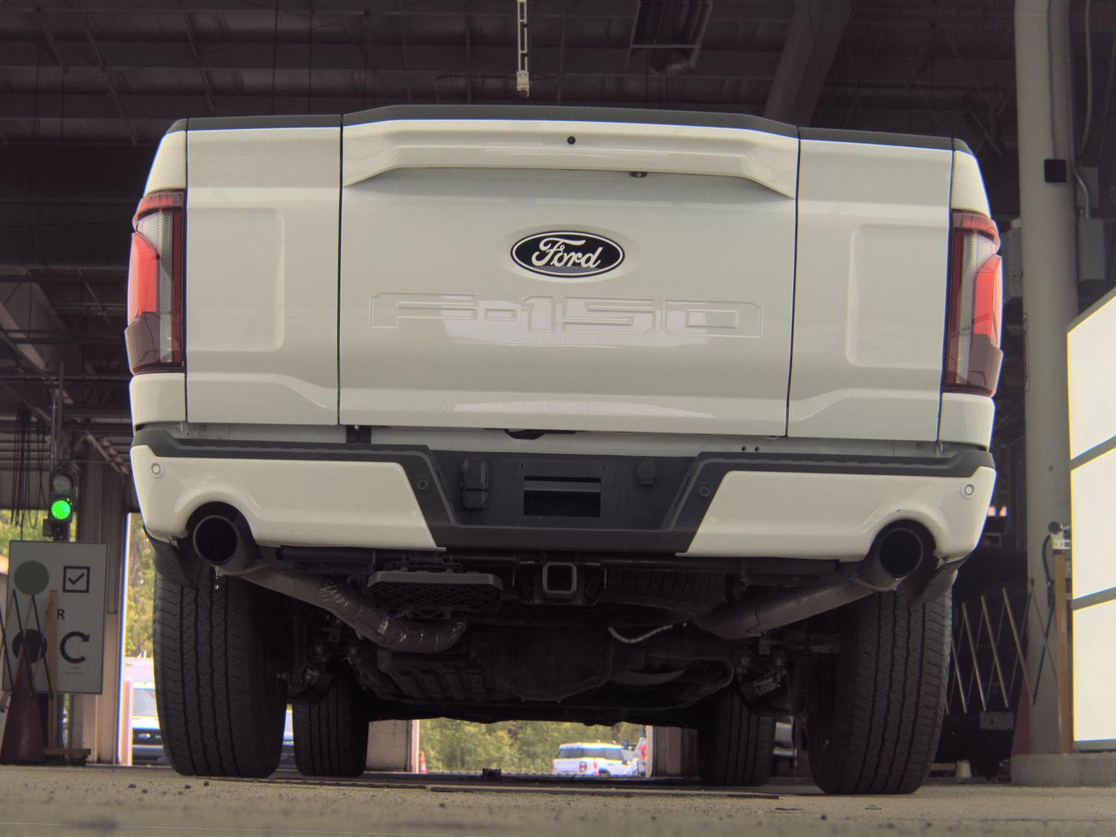 FORD F-150 - 8