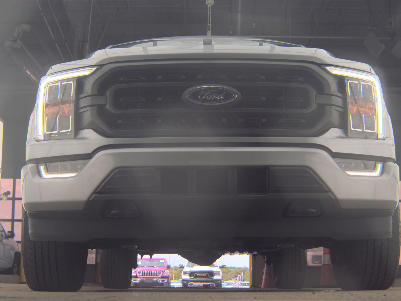 FORD F-150 - 4