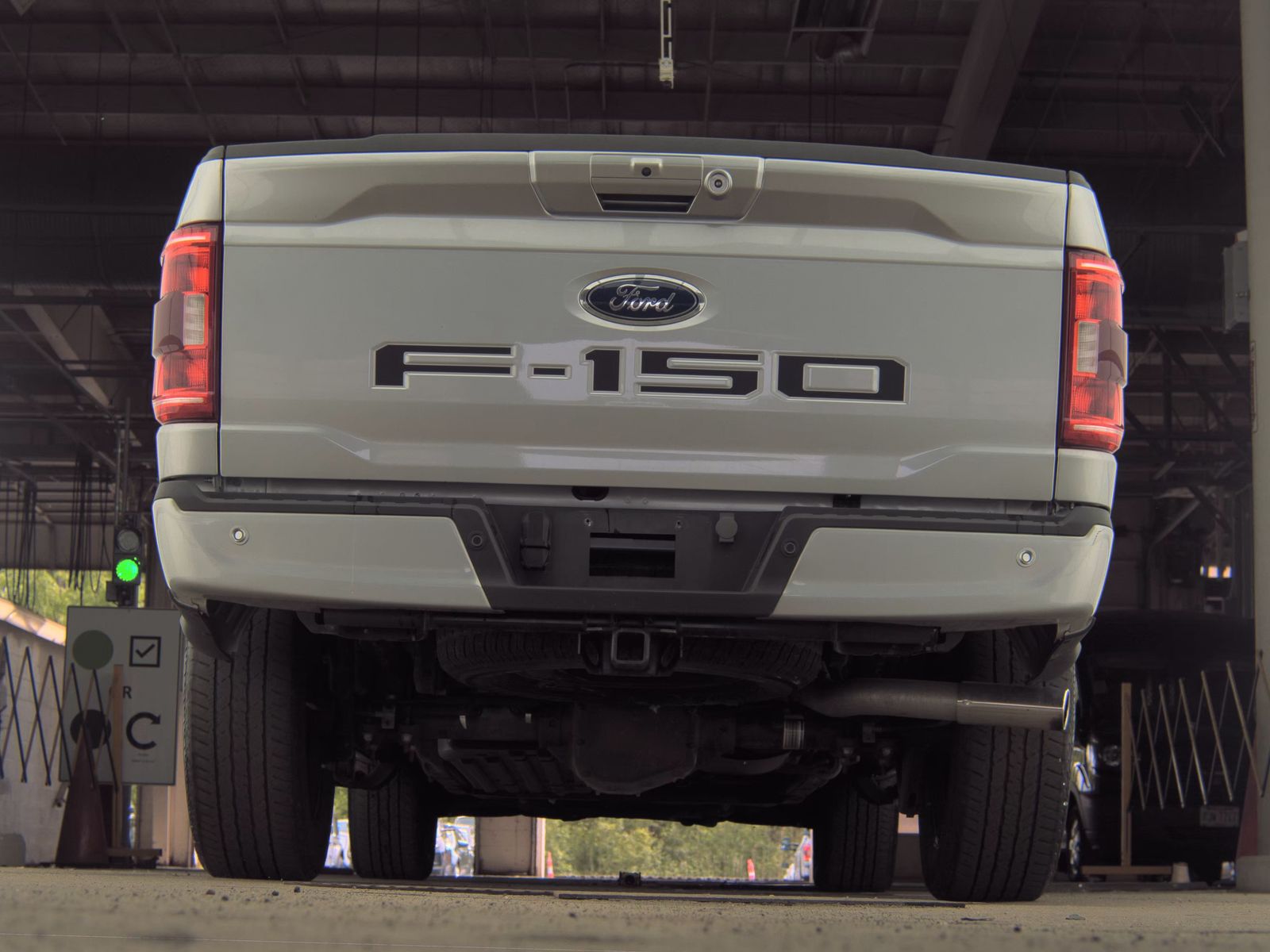 FORD F-150 - 8