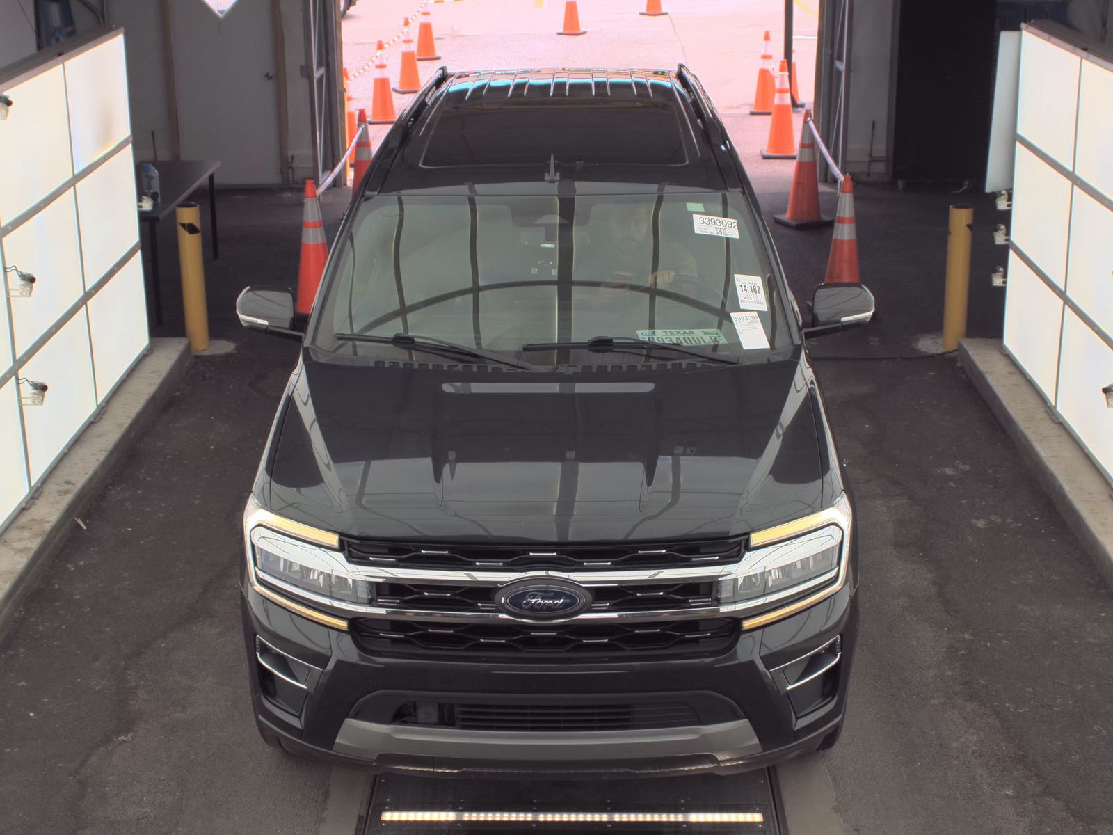 FORD EXPEDITION MAX - 3