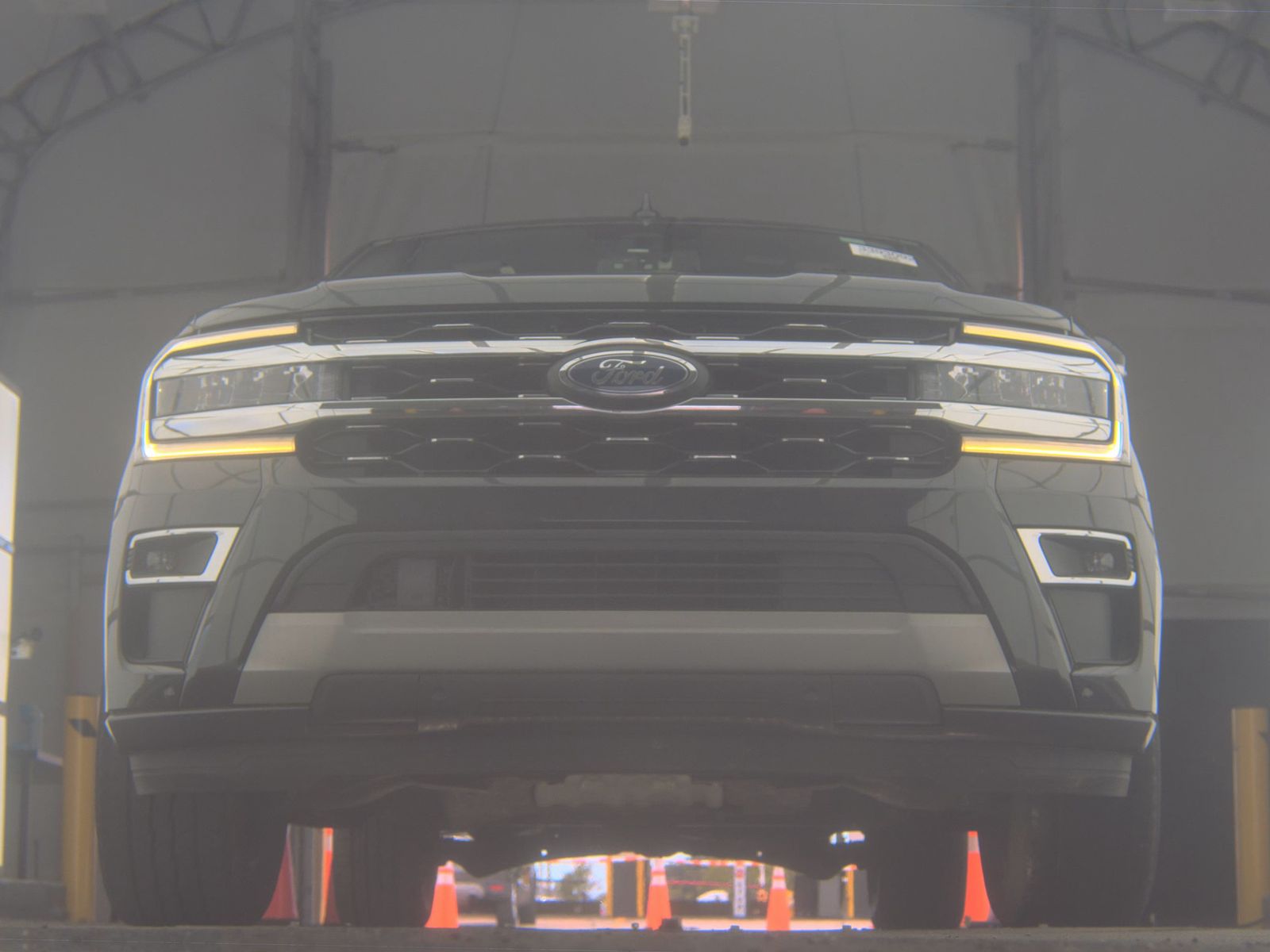 FORD EXPEDITION MAX - 4