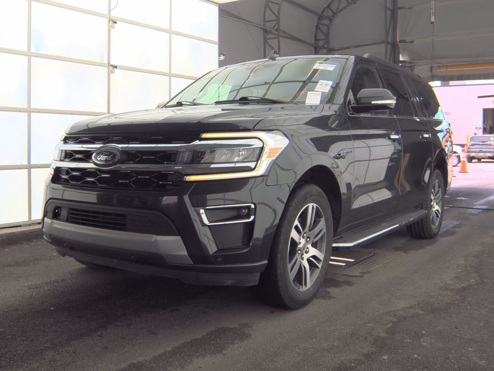 FORD EXPEDITION MAX - 1