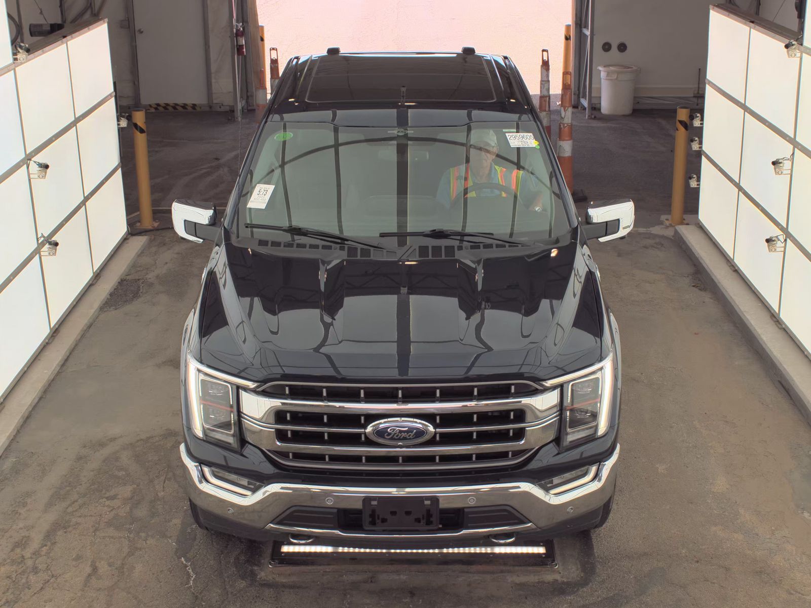 2023 Ford F-150 Lariat AWD