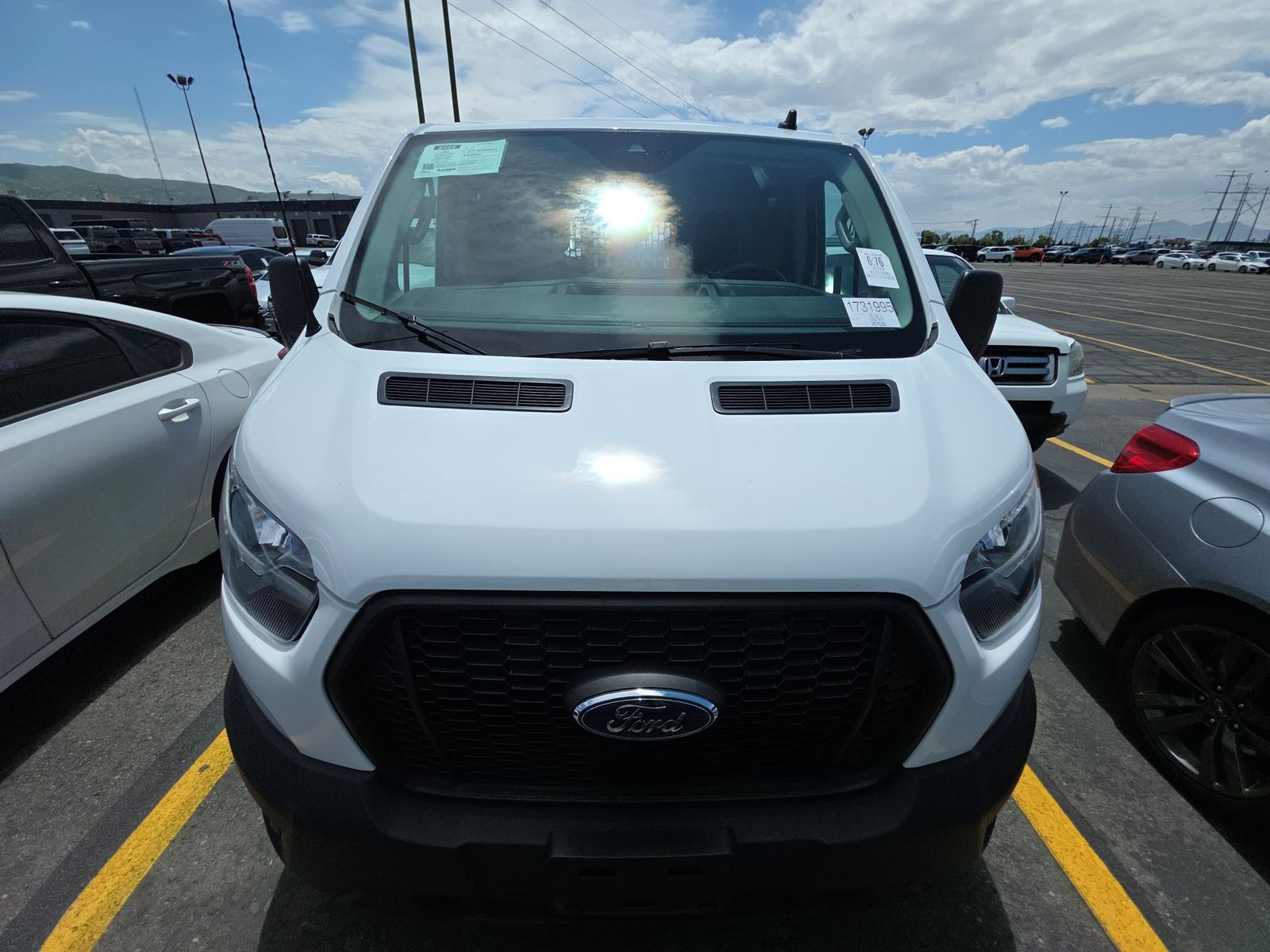 FORD TRANSIT 150 - 3