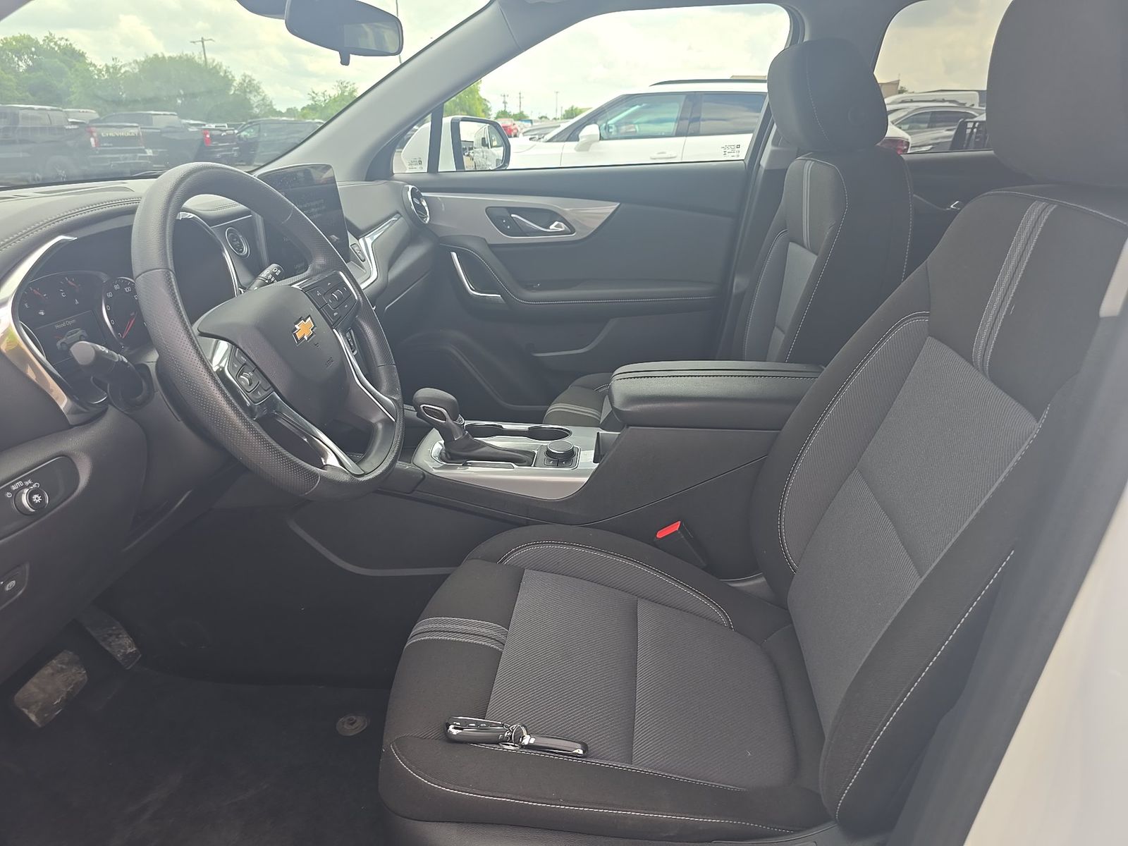 CHEVROLET BLAZER - 8