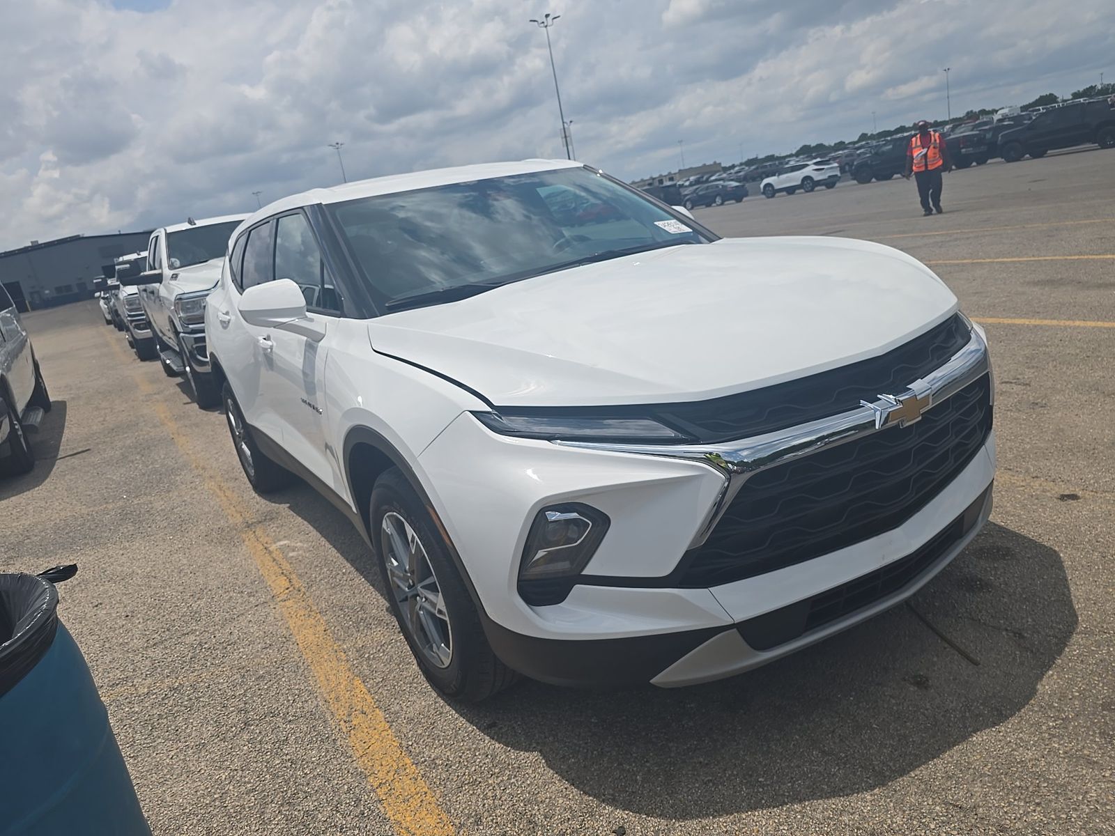 CHEVROLET BLAZER - 4