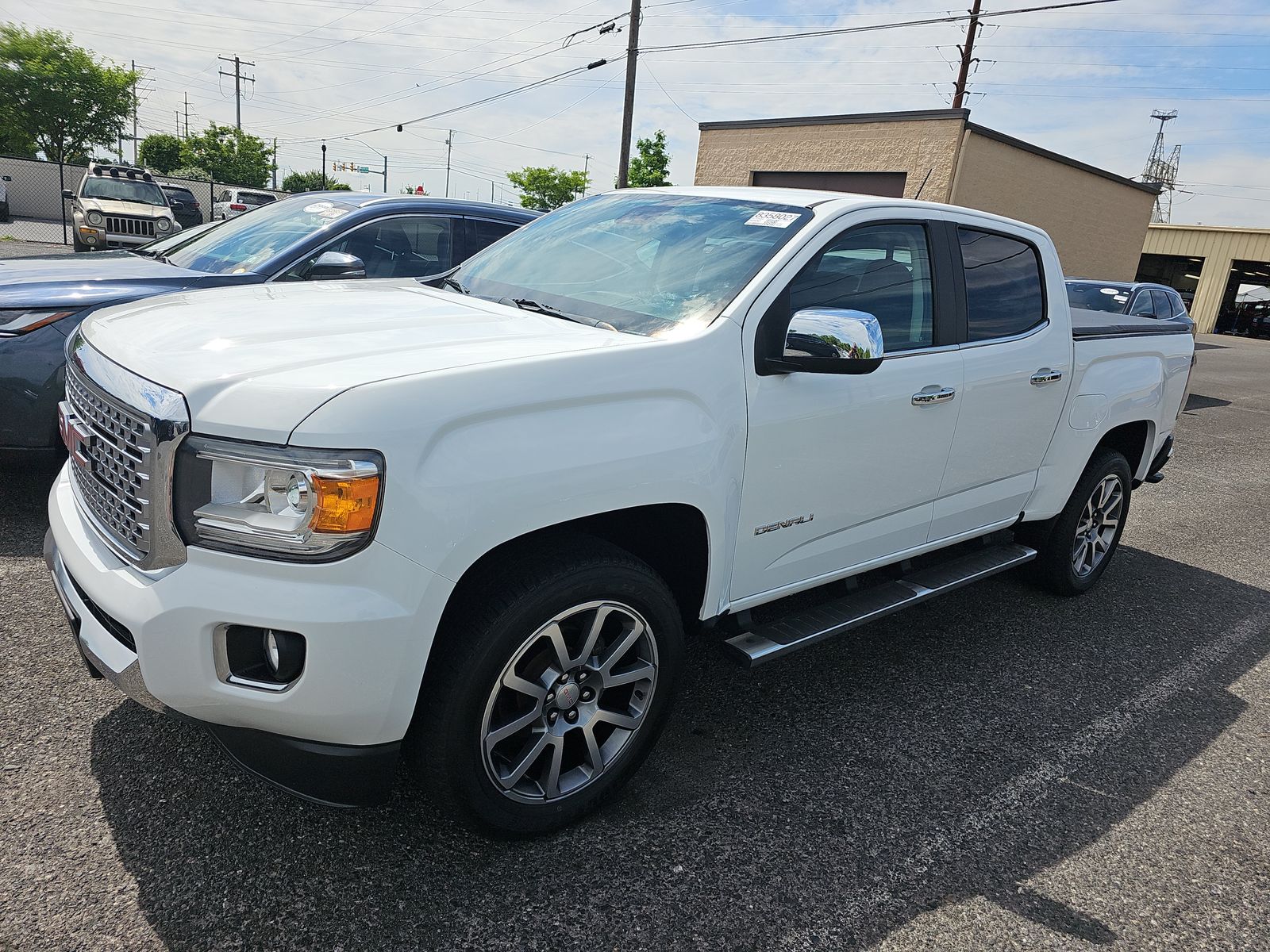 2019 GMC Canyon 4WD Denali Crew Cab Short Box's photo
