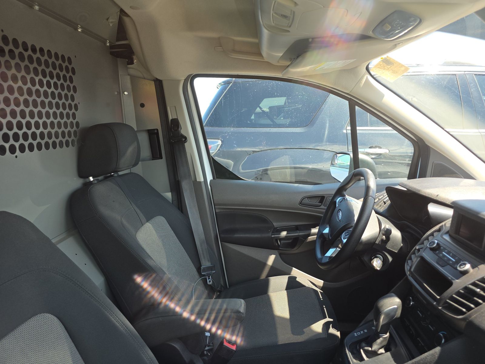 FORD TRANSIT CONNECT - 9