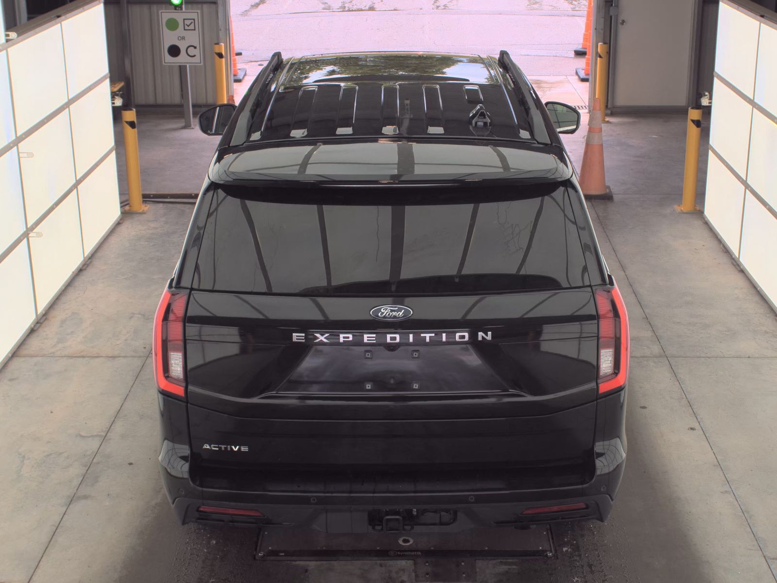 FORD EXPEDITION - 7