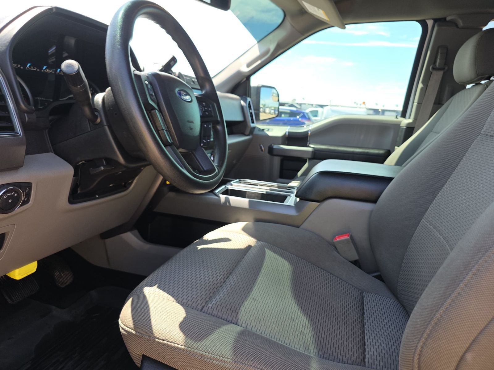 FORD F-150 - 8