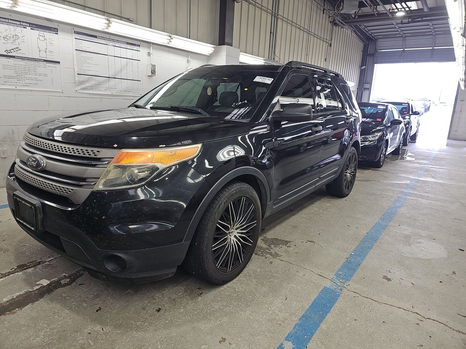 FORD EXPLORER - 1