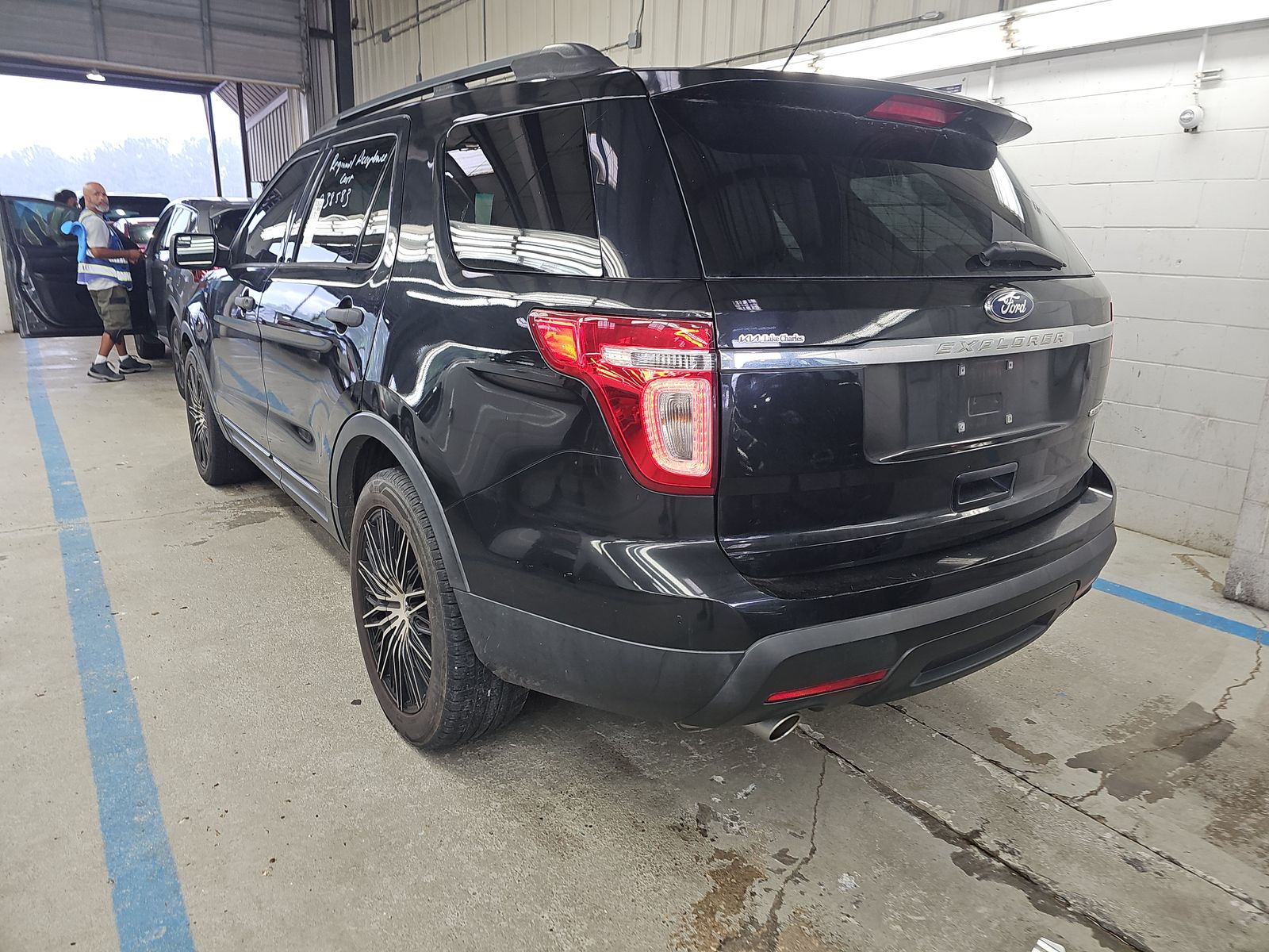 FORD EXPLORER - 7