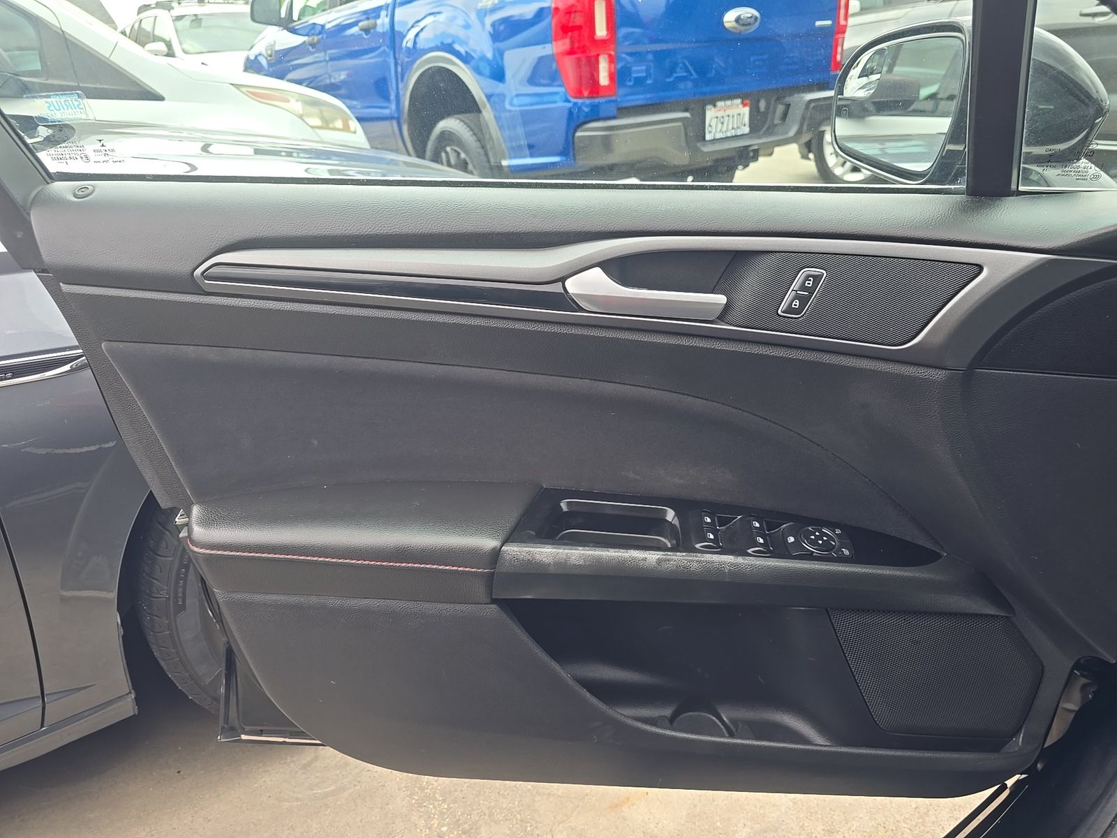 FORD FUSION - 10