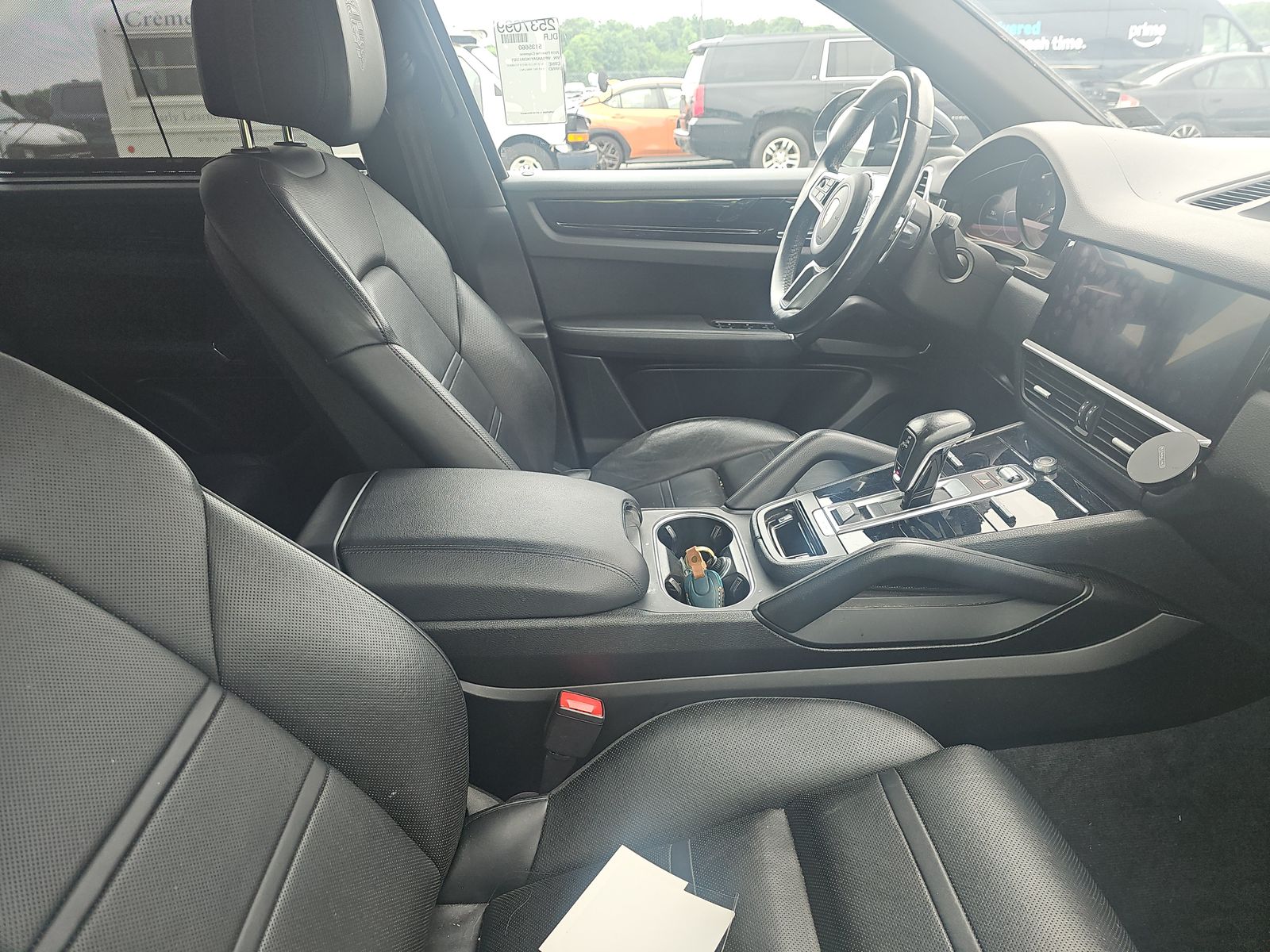 PORSCHE CAYENNE - 9