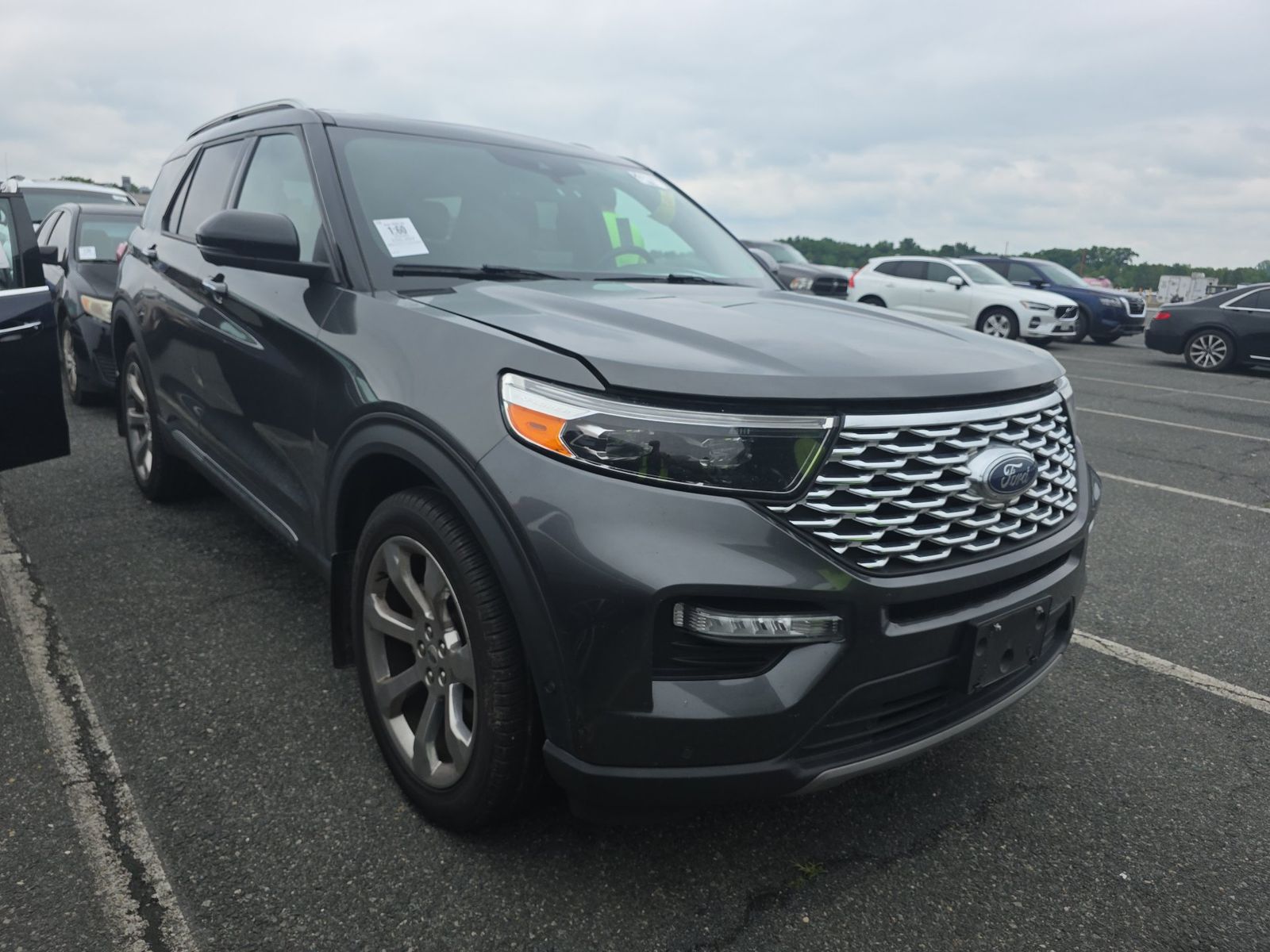FORD EXPLORER - 4