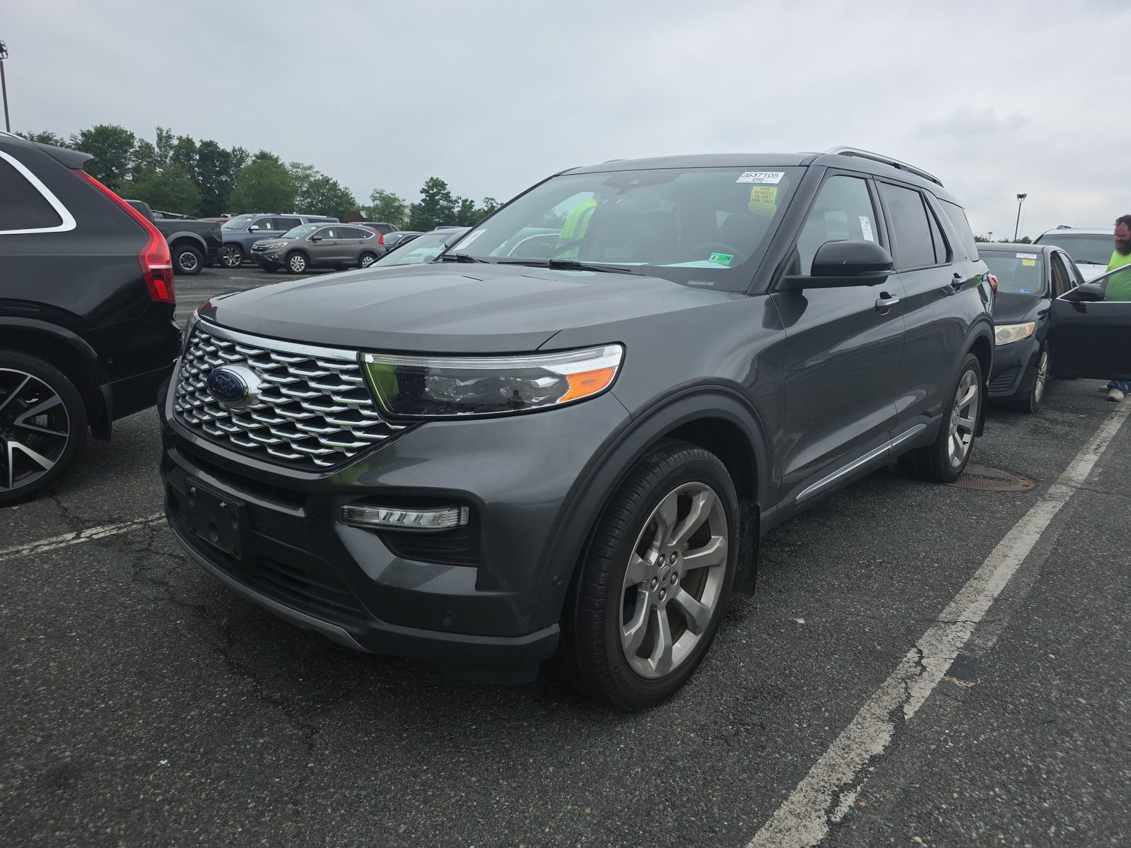 FORD EXPLORER - 1