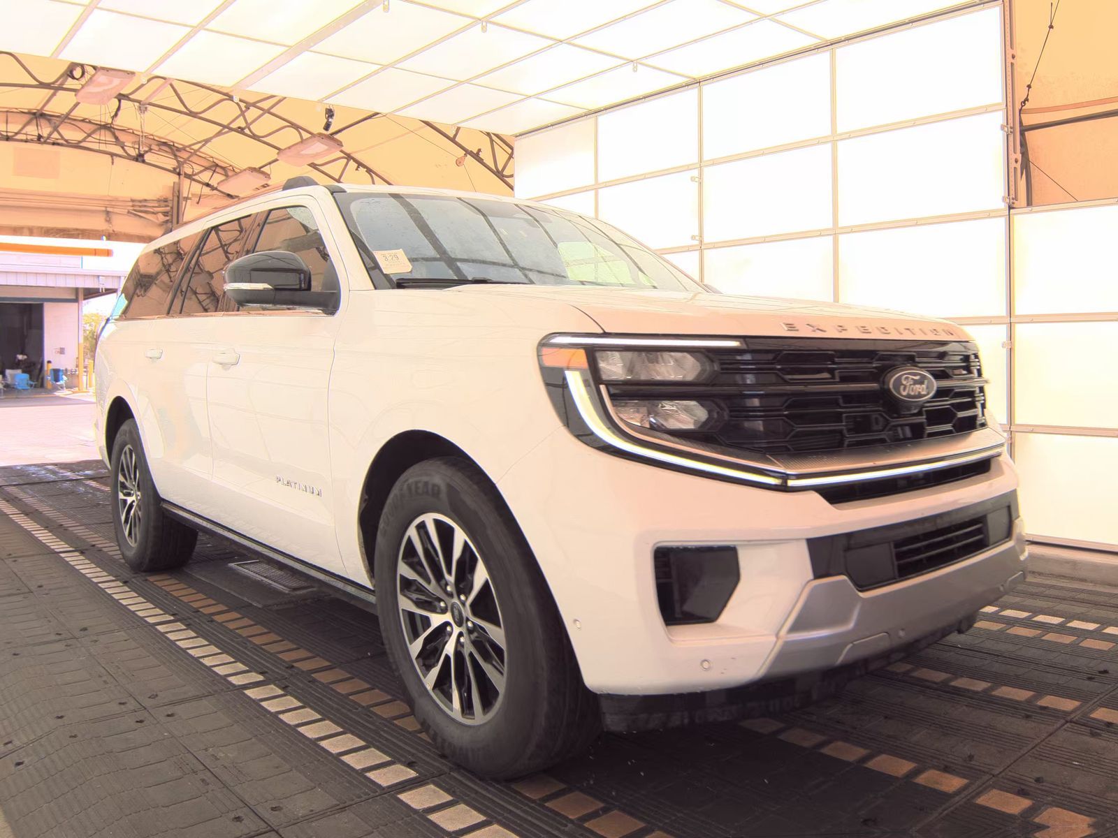 FORD EXPEDITION MAX - 5