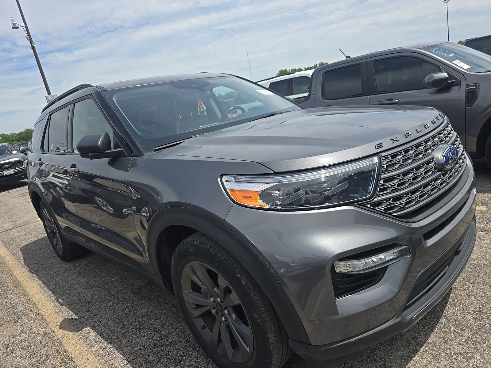 FORD EXPLORER - 4