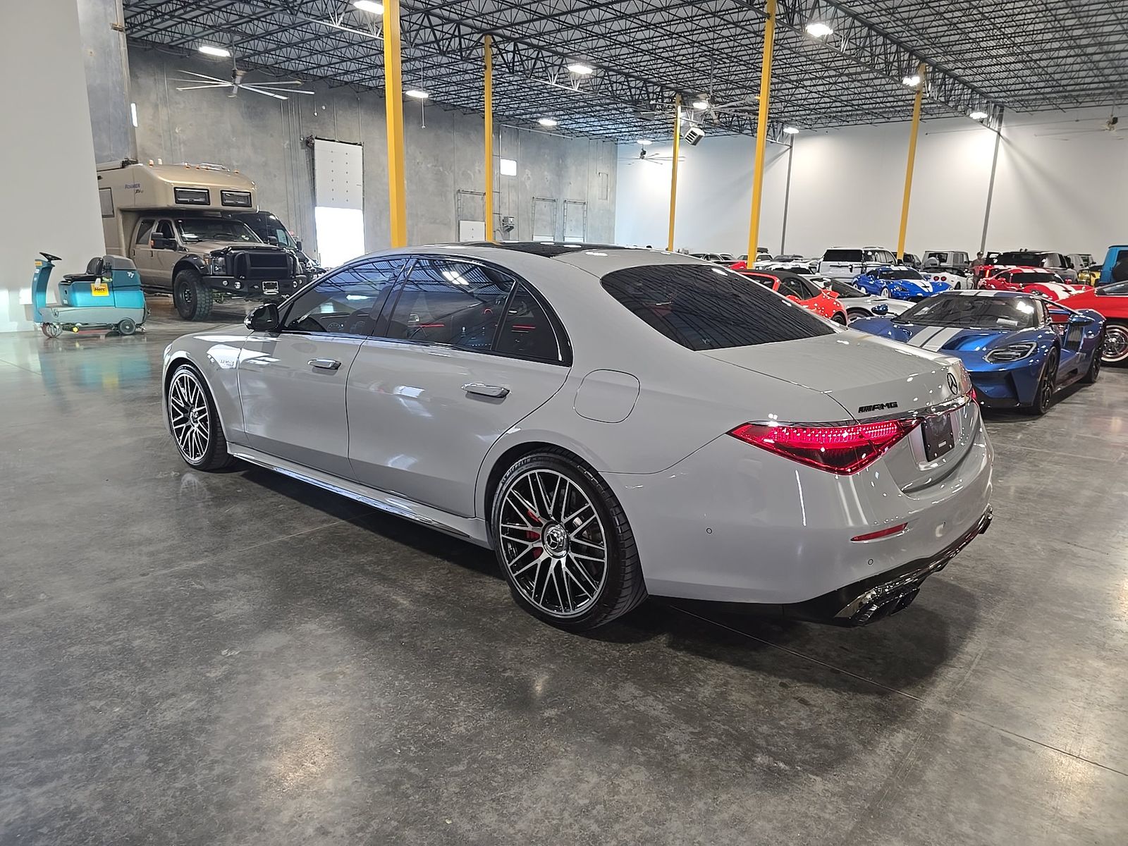 MERCEDES-BENZ S-CLASS - 7