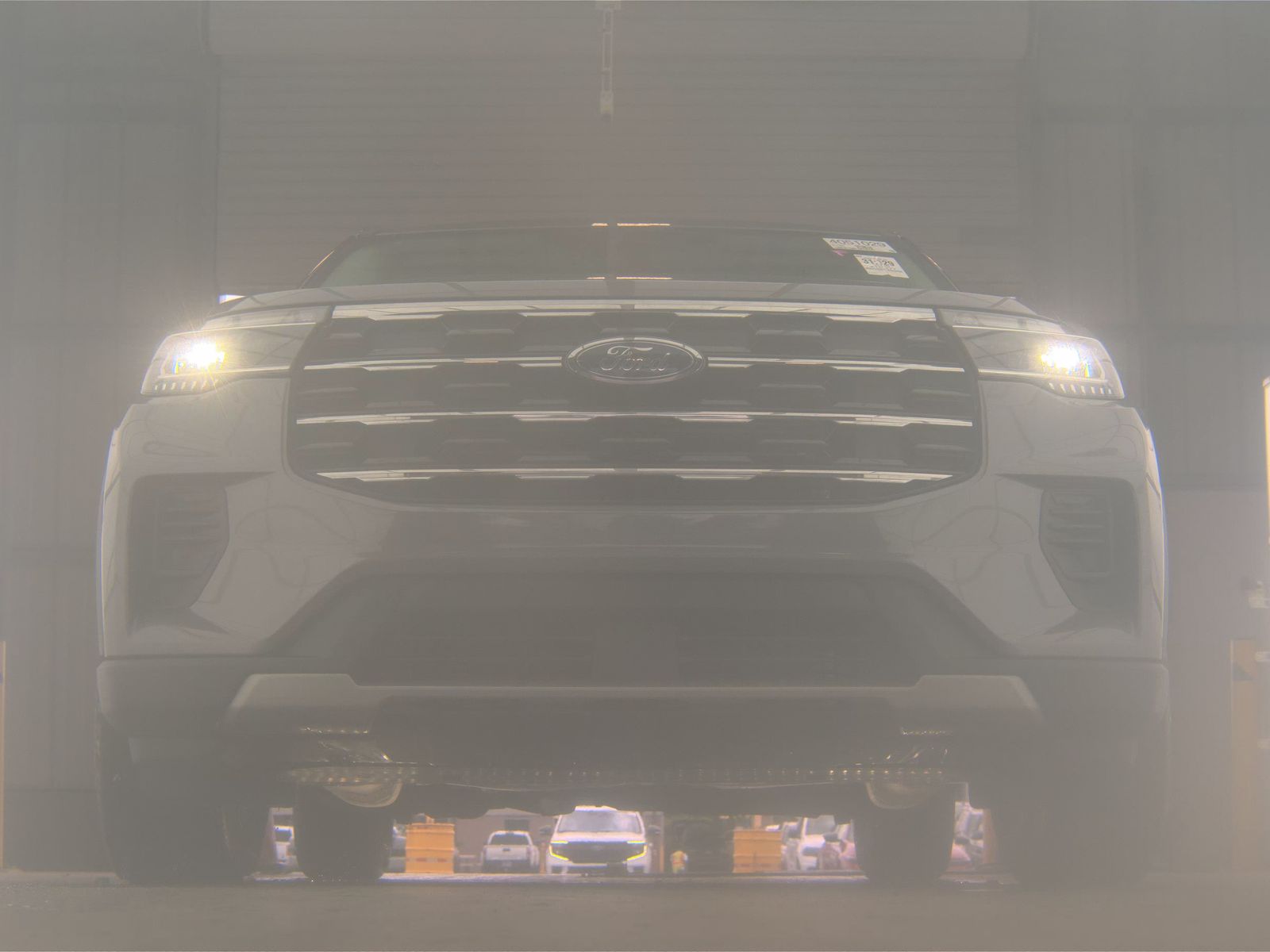 FORD EXPLORER - 4