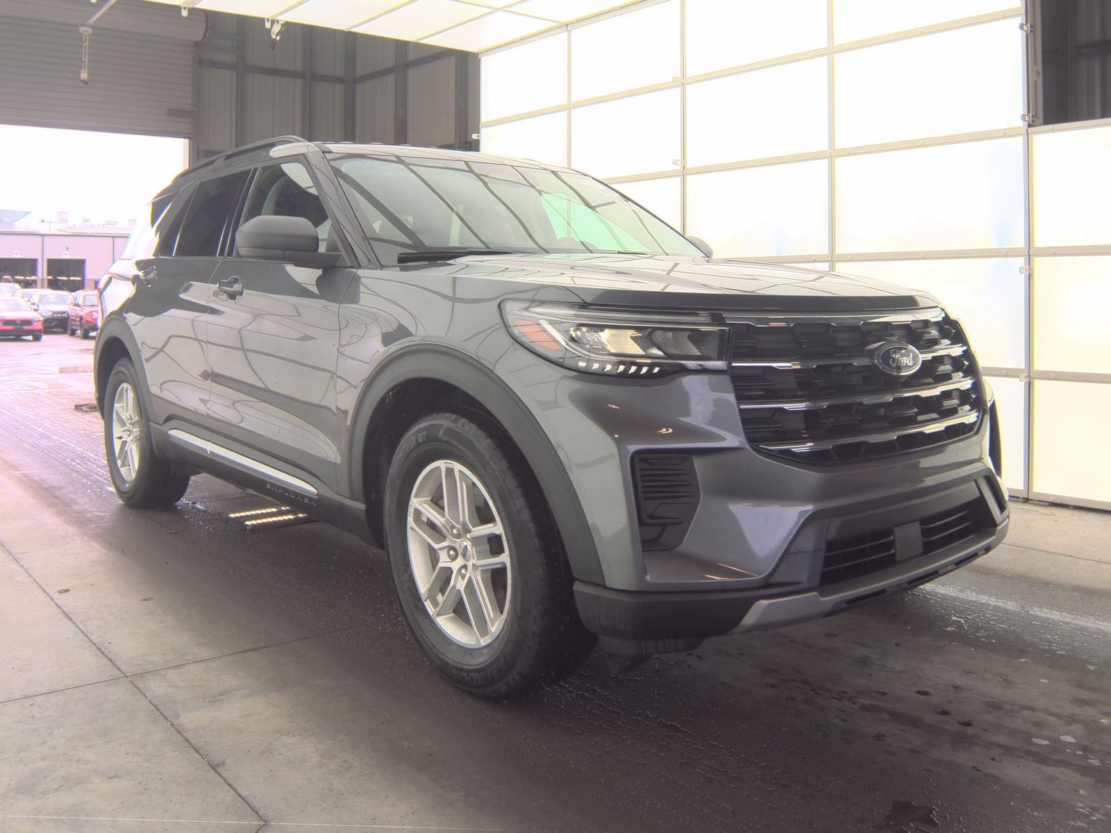 FORD EXPLORER - 5