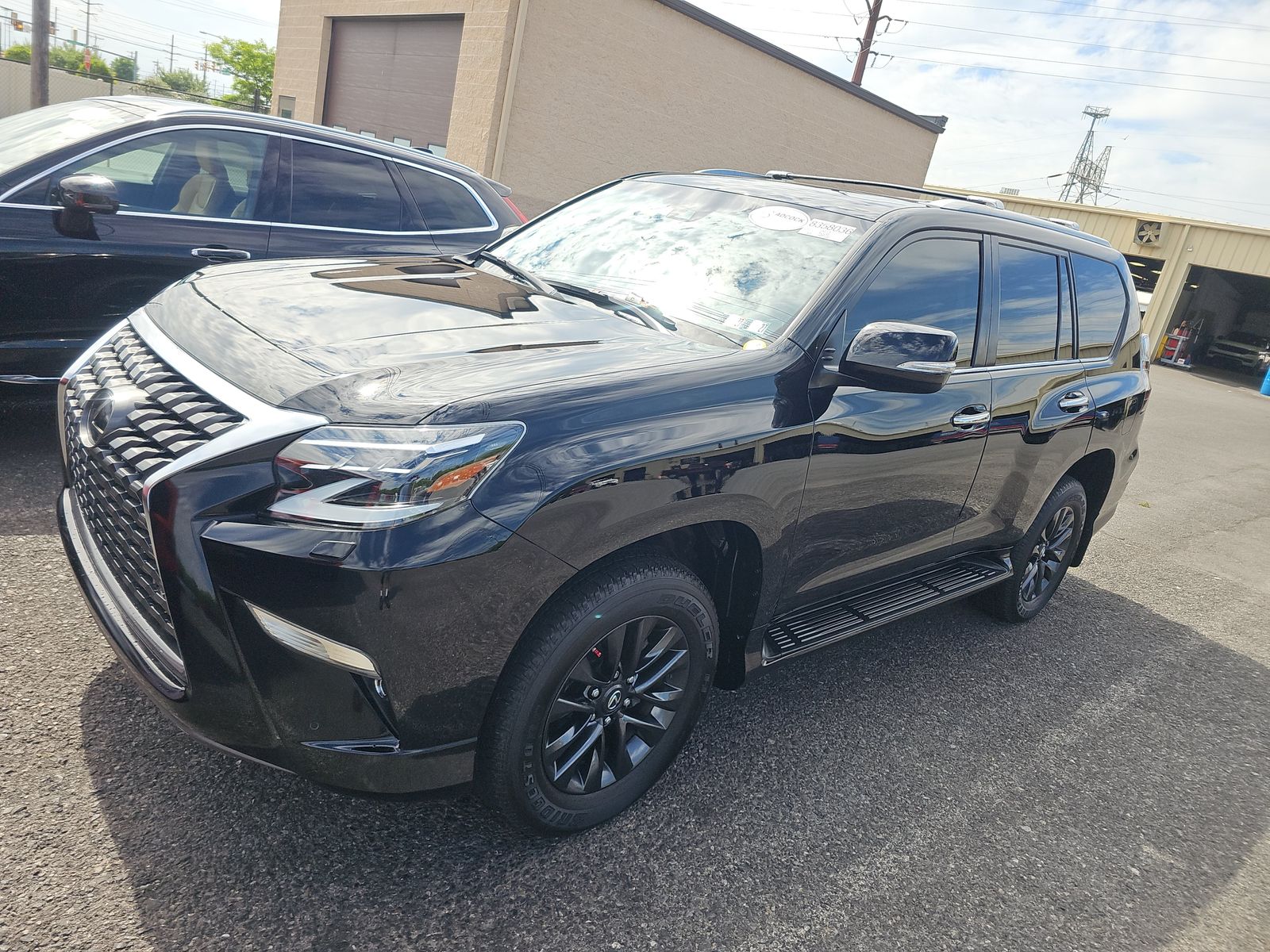 2023 Lexus GX 460 460 PREMIUM's photo