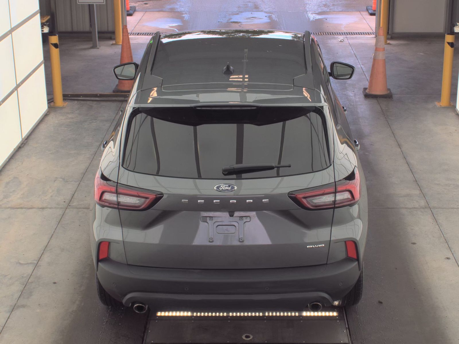 FORD ESCAPE - 7