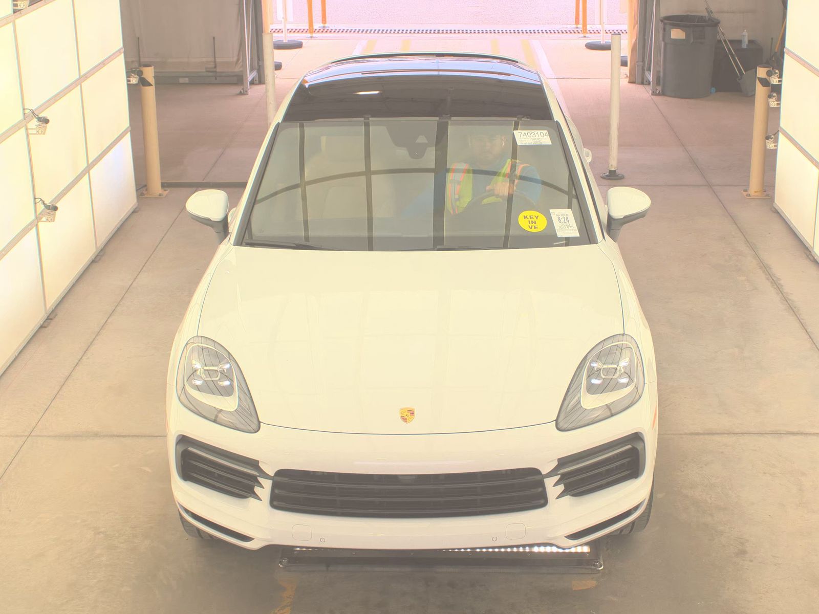 PORSCHE CAYENNE - 3