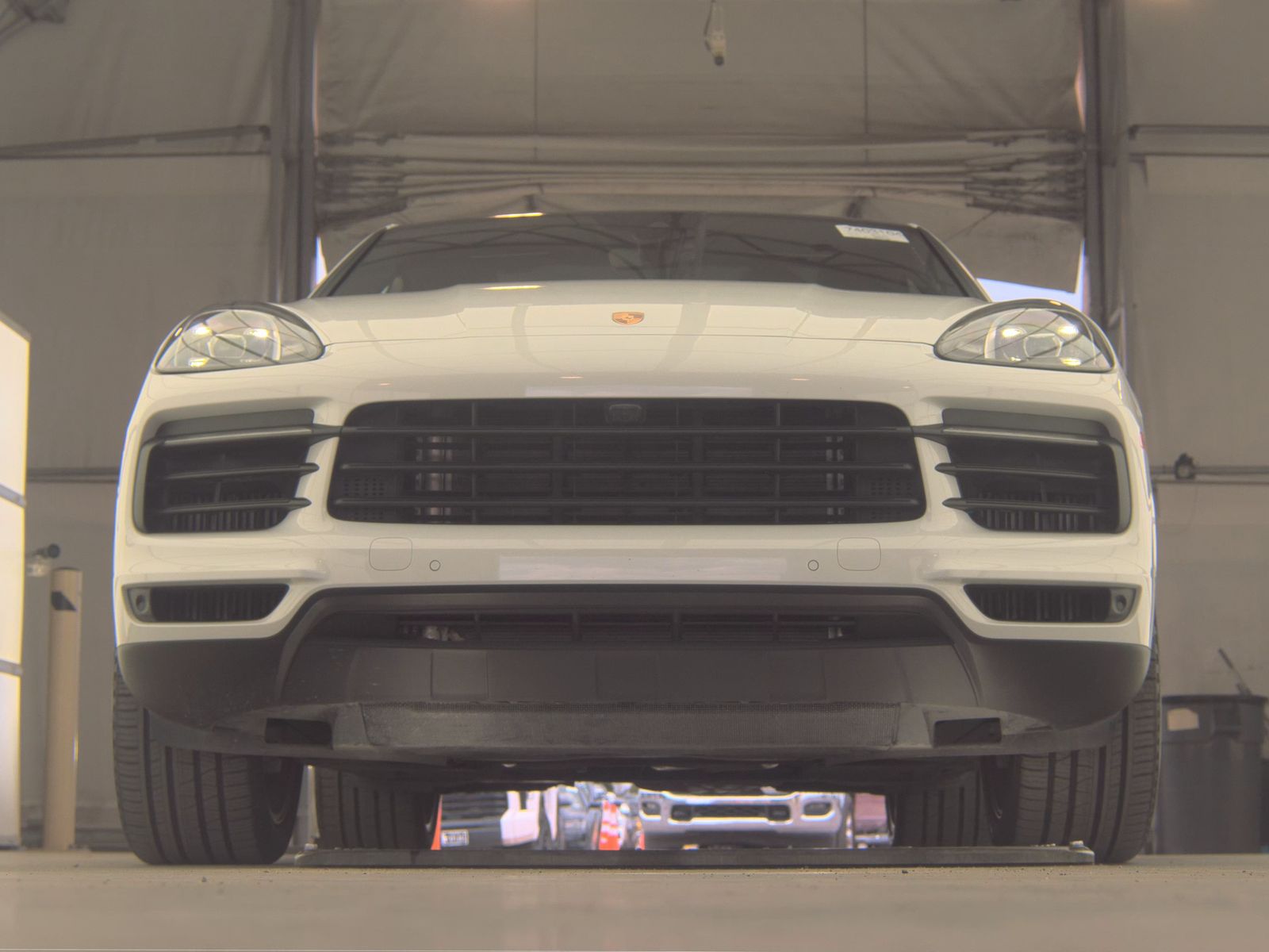 PORSCHE CAYENNE - 4