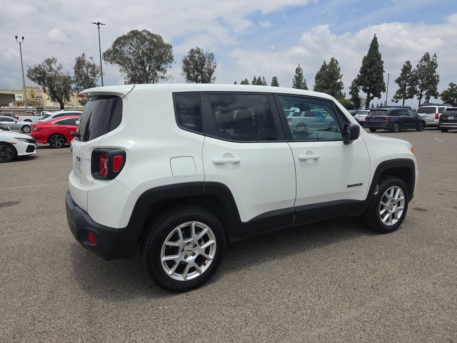 2023 Jeep Renegade Latitude AWD