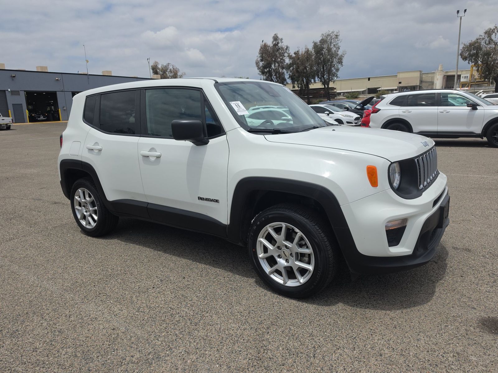 2023 Jeep Renegade Latitude AWD