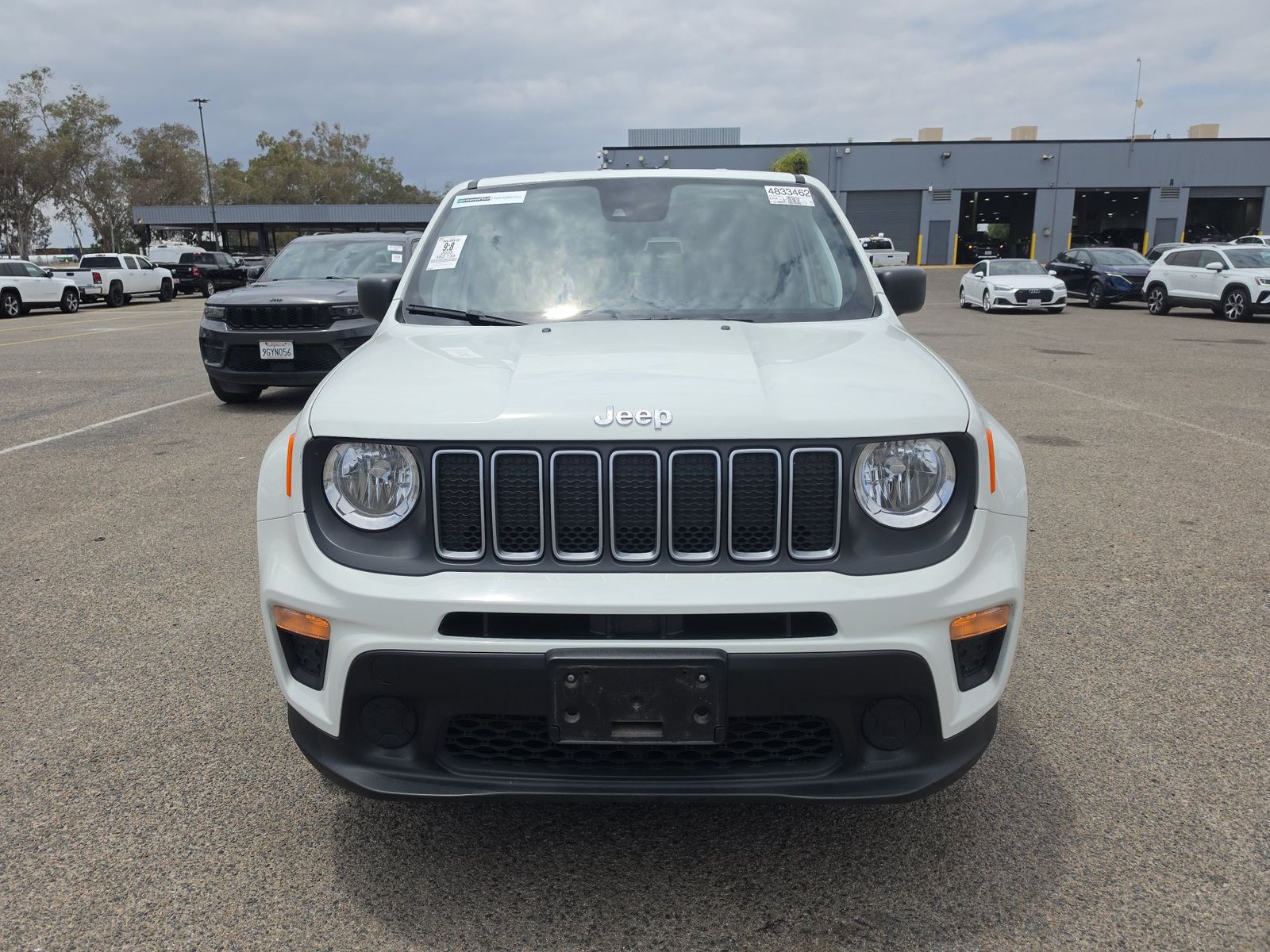2023 Jeep Renegade Latitude AWD