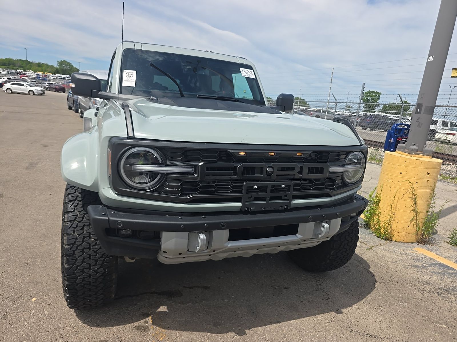FORD BRONCO - 3