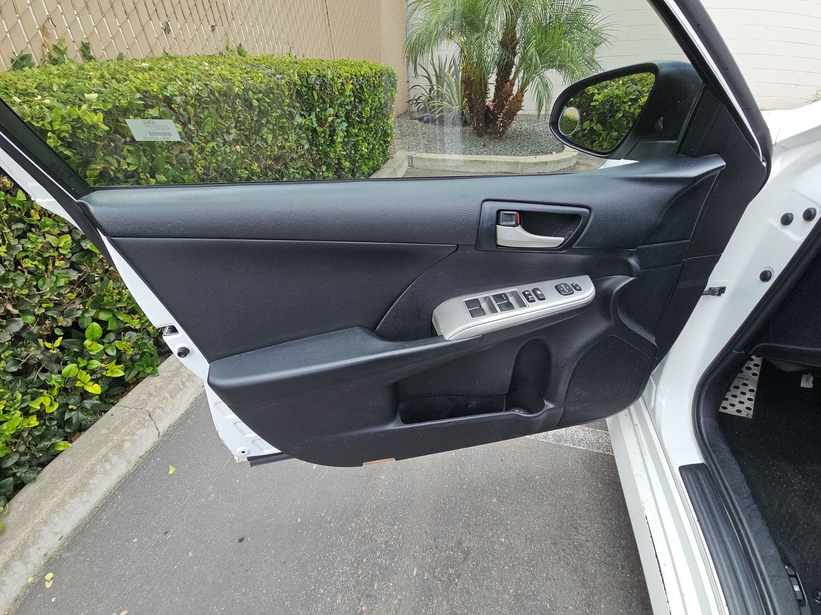 TOYOTA CAMRY - 10