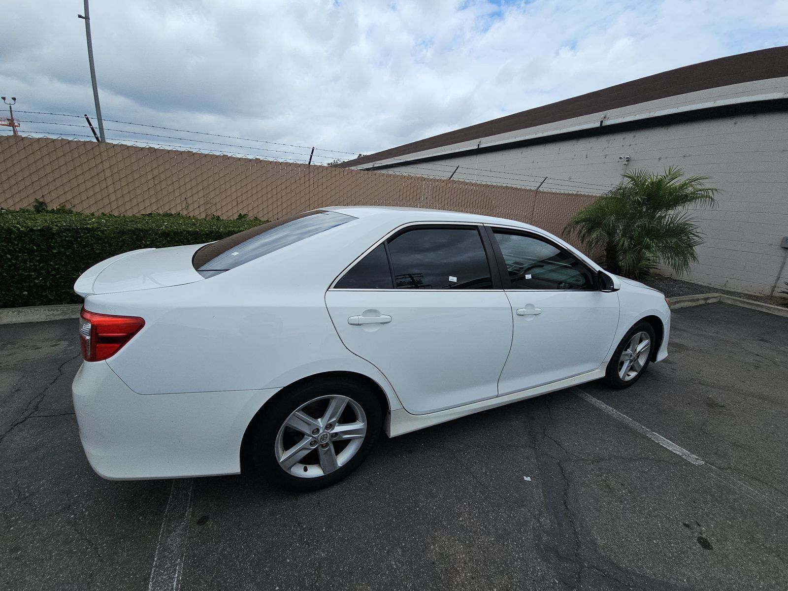 TOYOTA CAMRY - 5