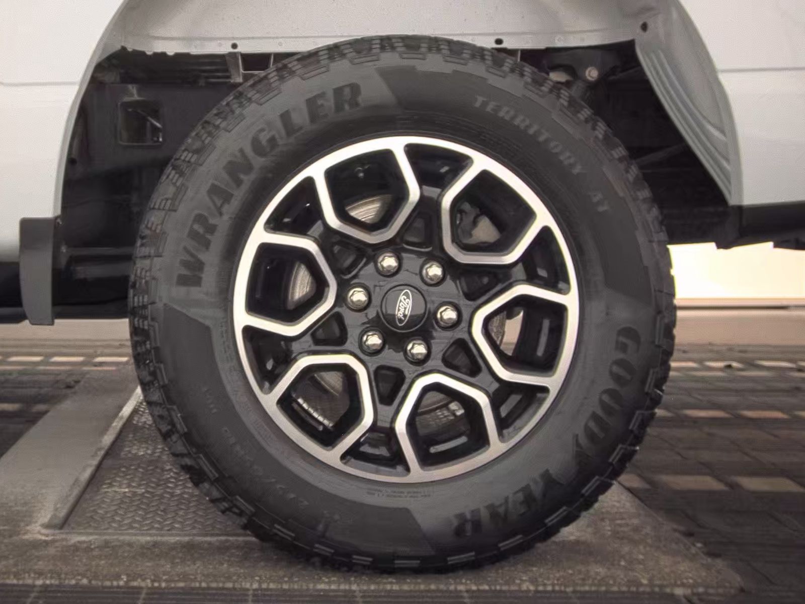 2022 Ford F-150 XLT AWD
